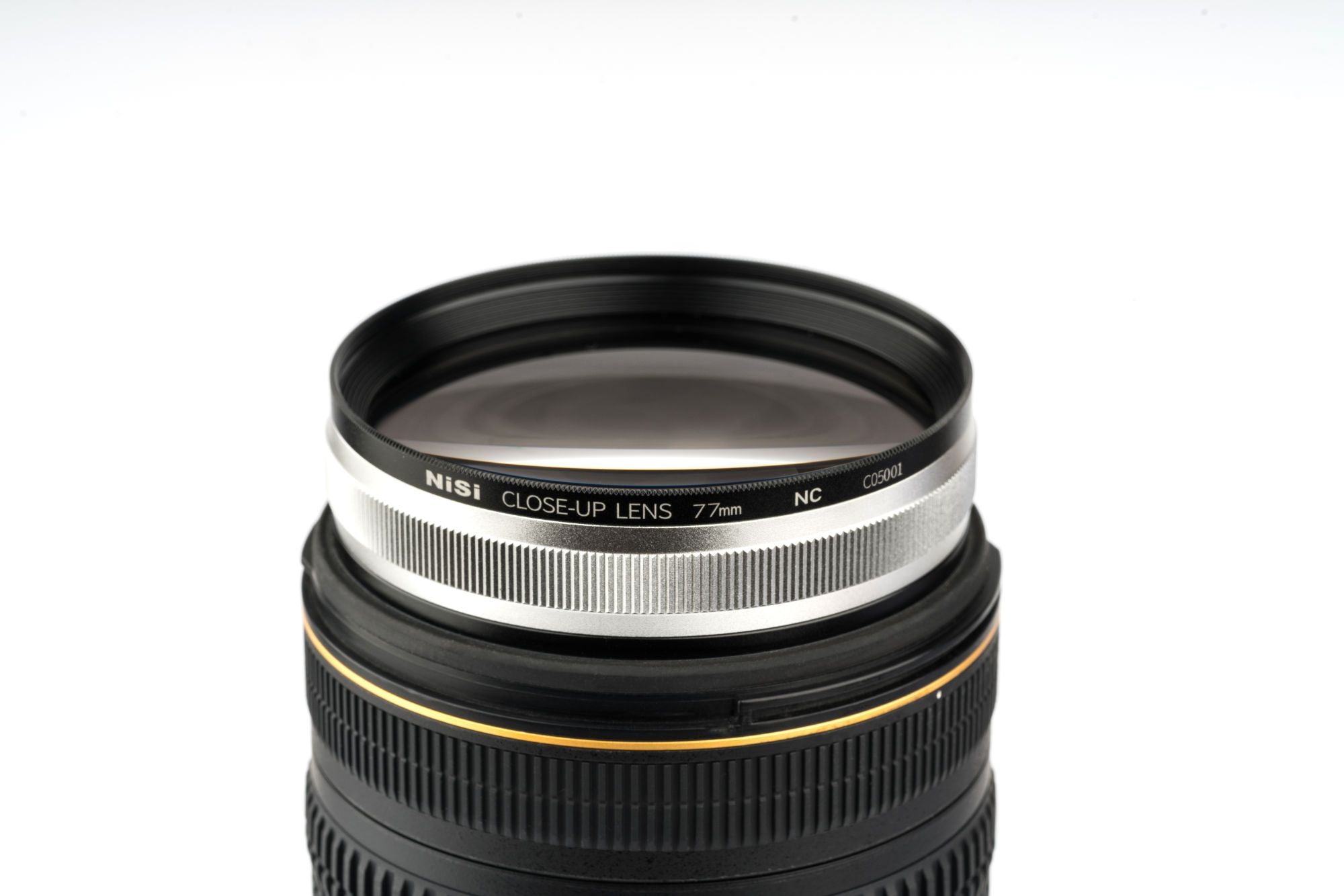 NiSi 77mm Close-Up NC Lens Filter Kit II with 67mm & 72mm Step-Up Rings - Perfect for Macro Photography & Close-Up Shots on DSLR/Mirrorless Cameras