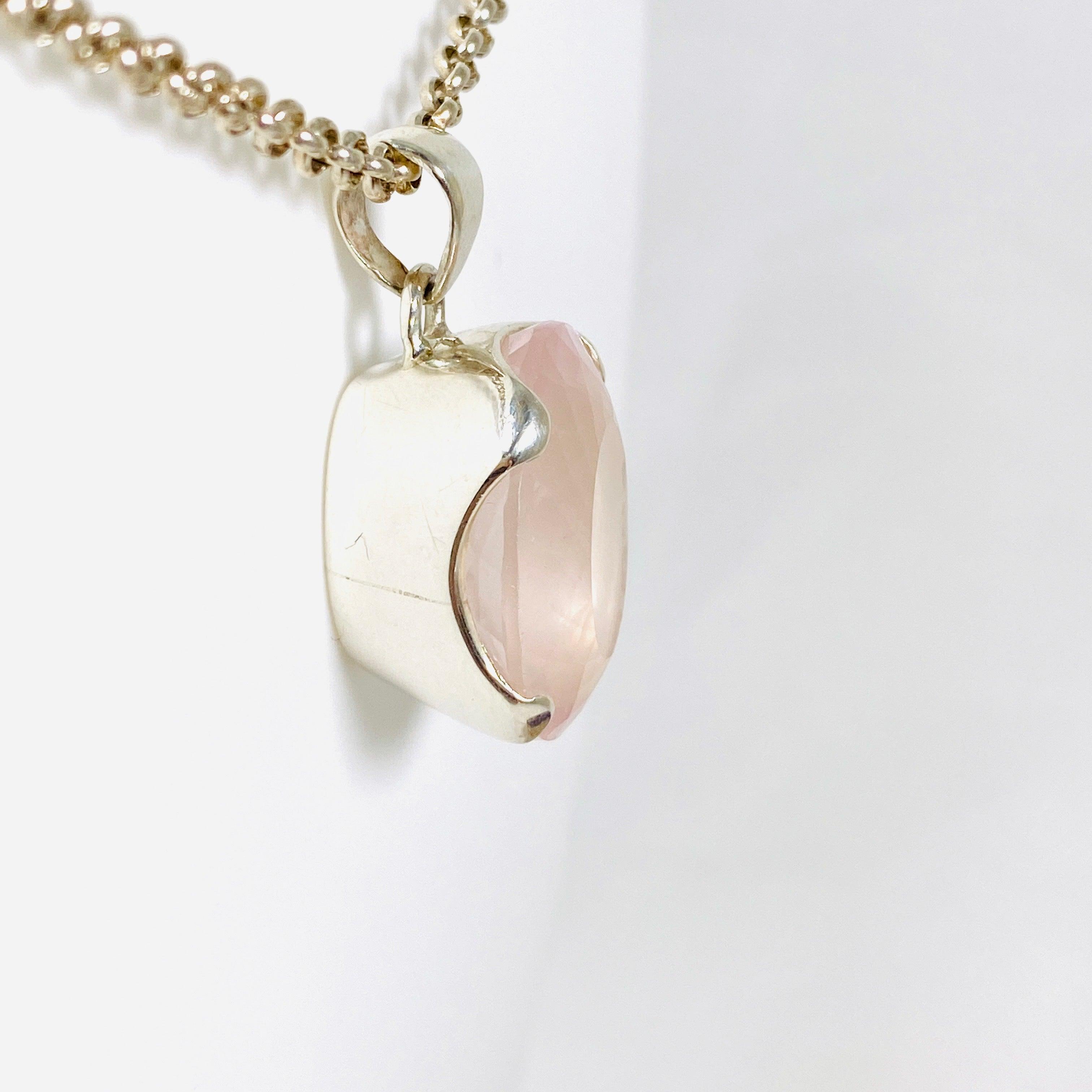Rose Quartz Faceted Oval Pendant Necklace - Natural Healing Stone Jewelry for Women - Perfect for Meditation, Yoga & Spiritual Gifts
