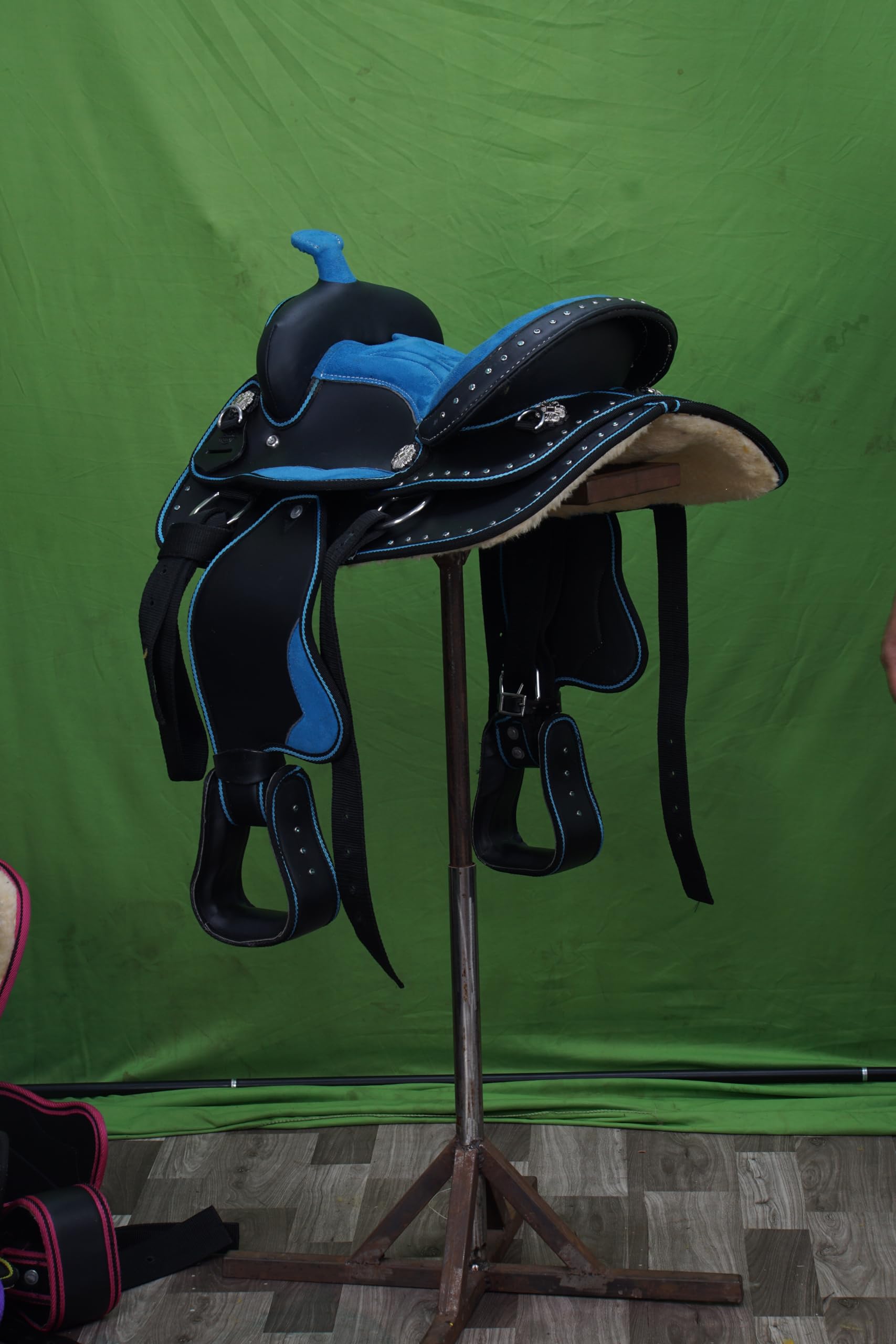 Premium Synthetic Western Horse Saddle 14