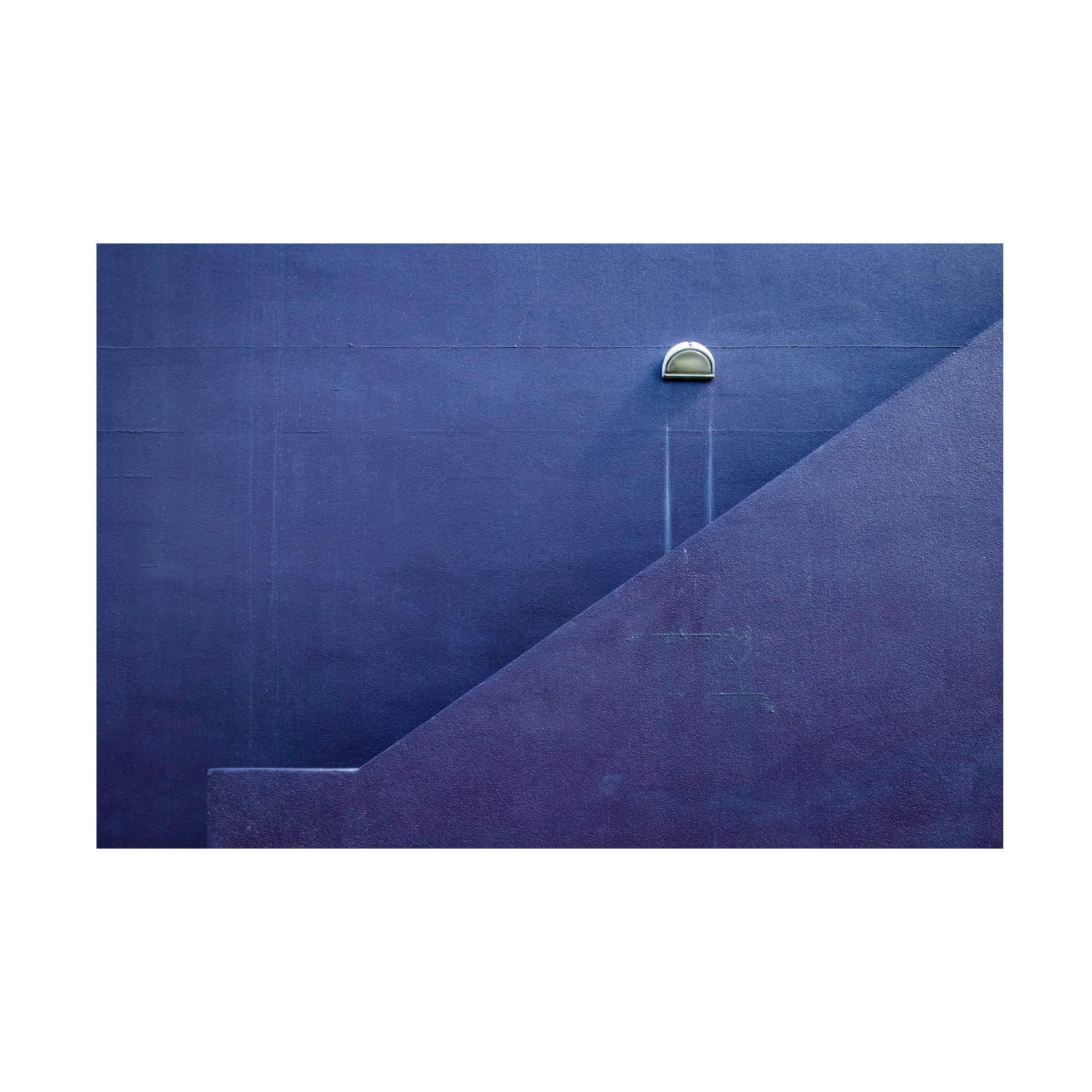 Trademark Fine Art 'A Crying Wall' Canvas Print by Jacqueline Hammer - Modern Abstract Wall Art for Living Room, Bedroom & Office Decor
