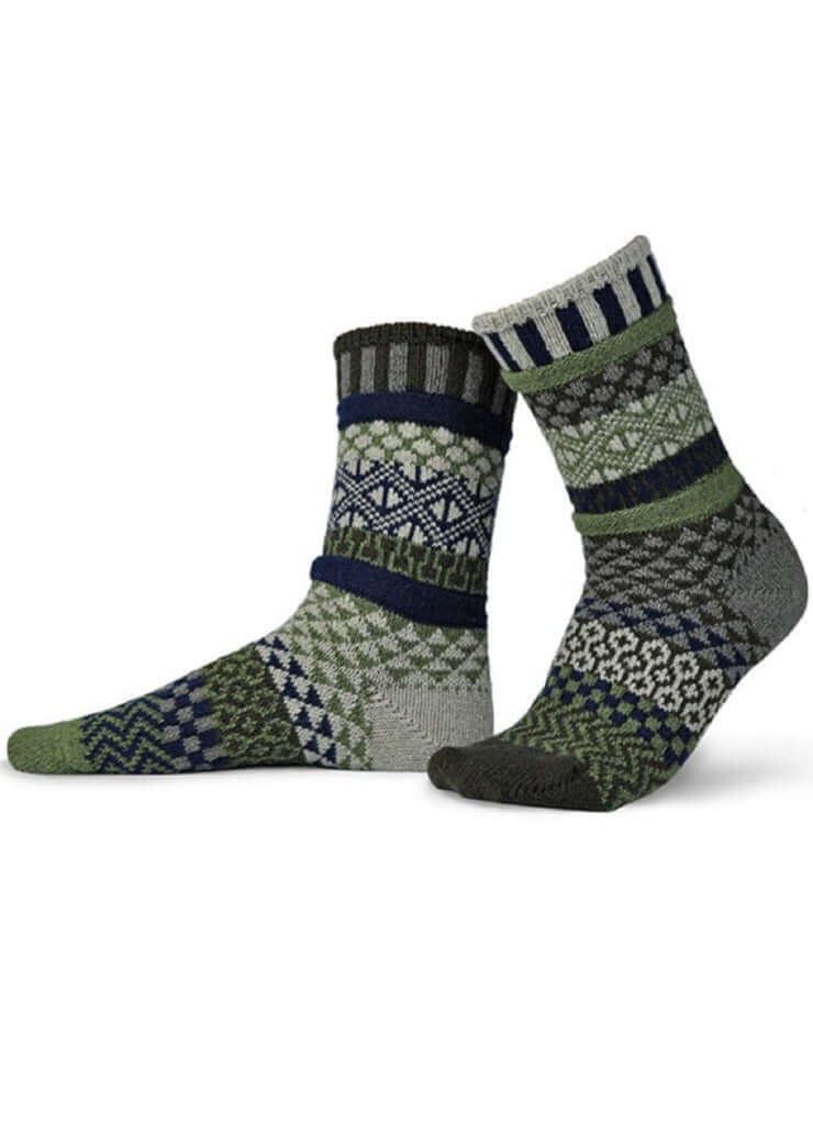 BAMBOO Wool Blend Knitted Crew Socks for Men & Women - Soft Breathable Warm Winter Socks - Made in USA - Perfect for Hiking, Running & Daily Wear