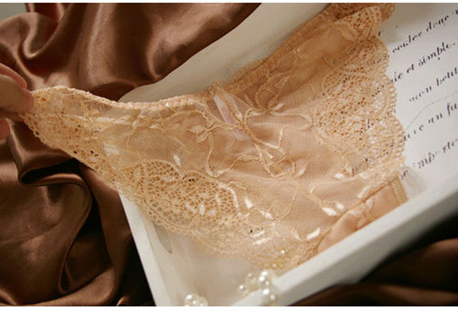 Lumiere Women's Lace Push Up Bra & Panty Set - Sexy Embroidery Lingerie for Date Night, Wedding, and Special Occasions