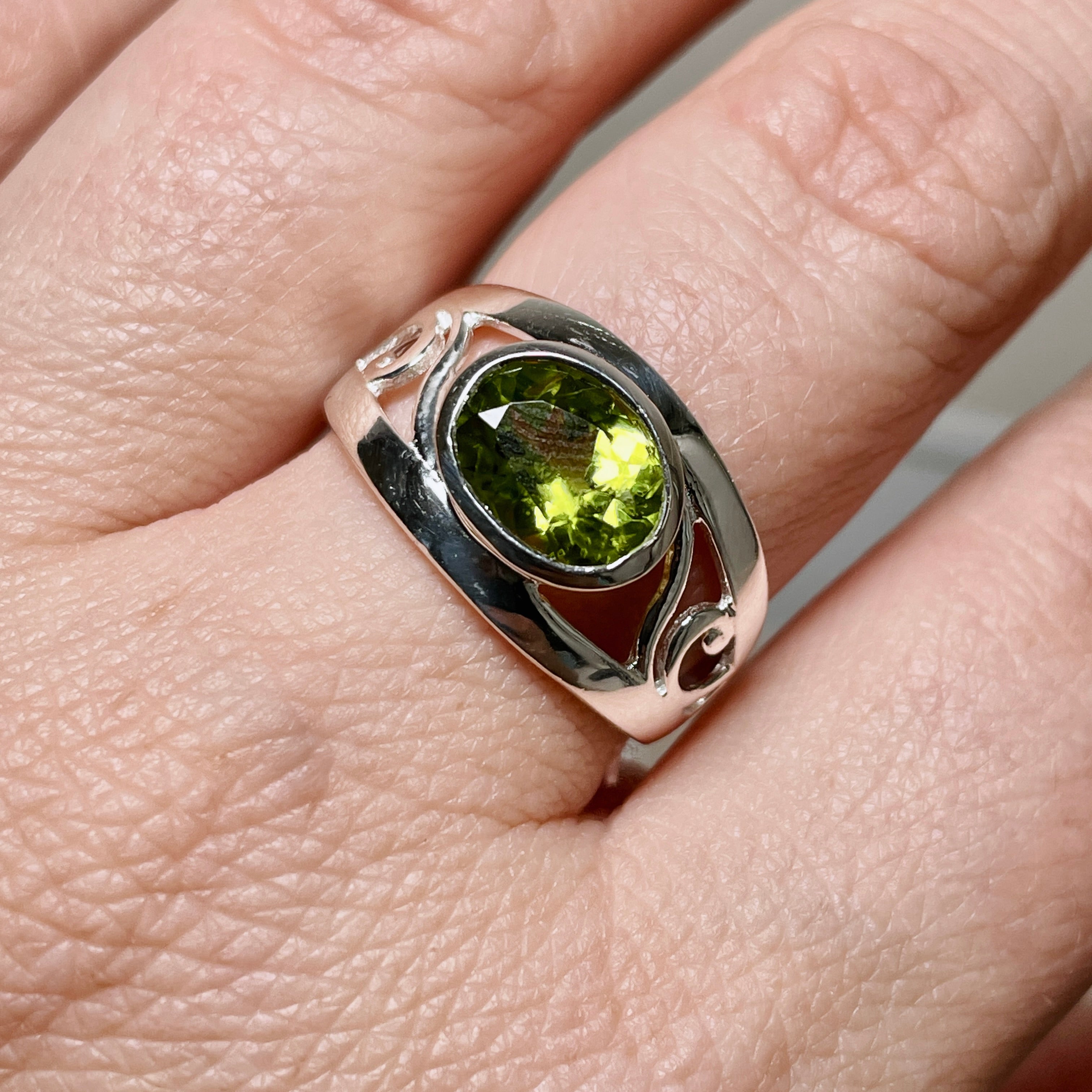 Peridot Oval Faceted Boho Ring for Women - Handmade Sterling Silver Bohemian Jewelry - Perfect for Casual Wear, Parties & Gift Giving