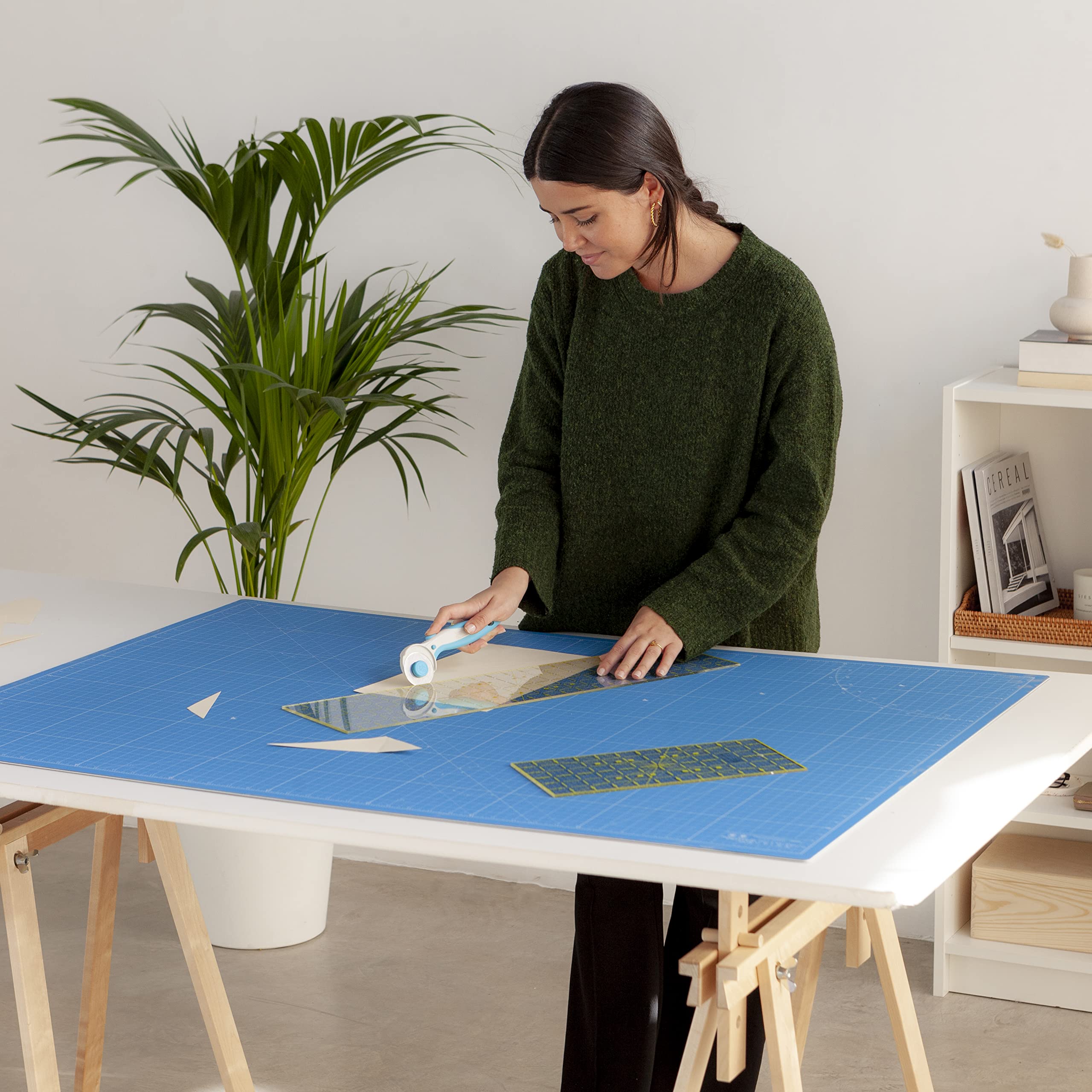 Self-Healing Cutting Mat 36x47 Inch - A0 Size 5-Ply Craft Mat for Sewing, Quilting & Hobby Projects - Durable Blue Cutting Board for Fabric, Paper & DIY Crafts - Perfect for Quilters, Tailors & Craft Enthusiasts