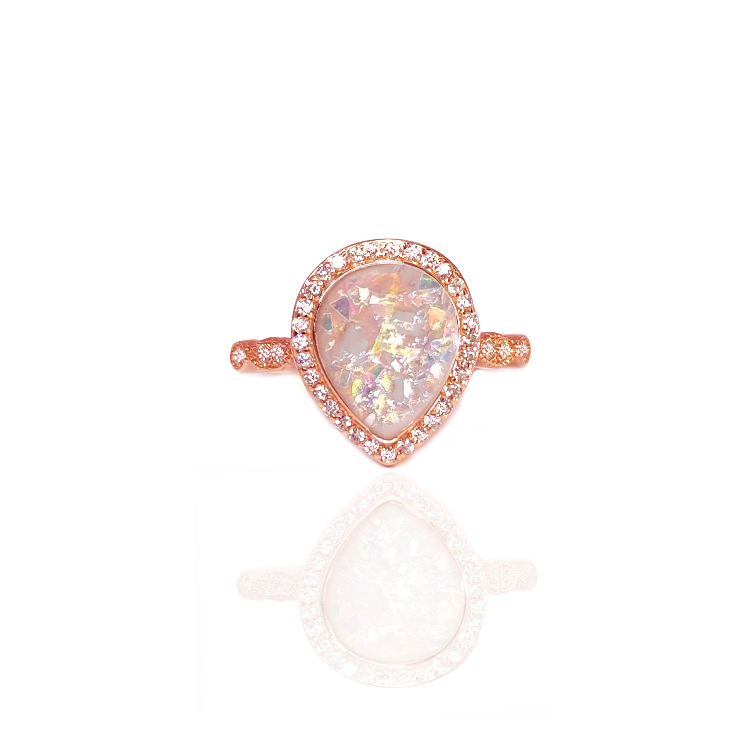 Lumina Essence Ashes Ring - Elegant Memorial Jewelry for Loved Ones | Perfect for Remembrance, Sympathy Gifts & Special Occasions
