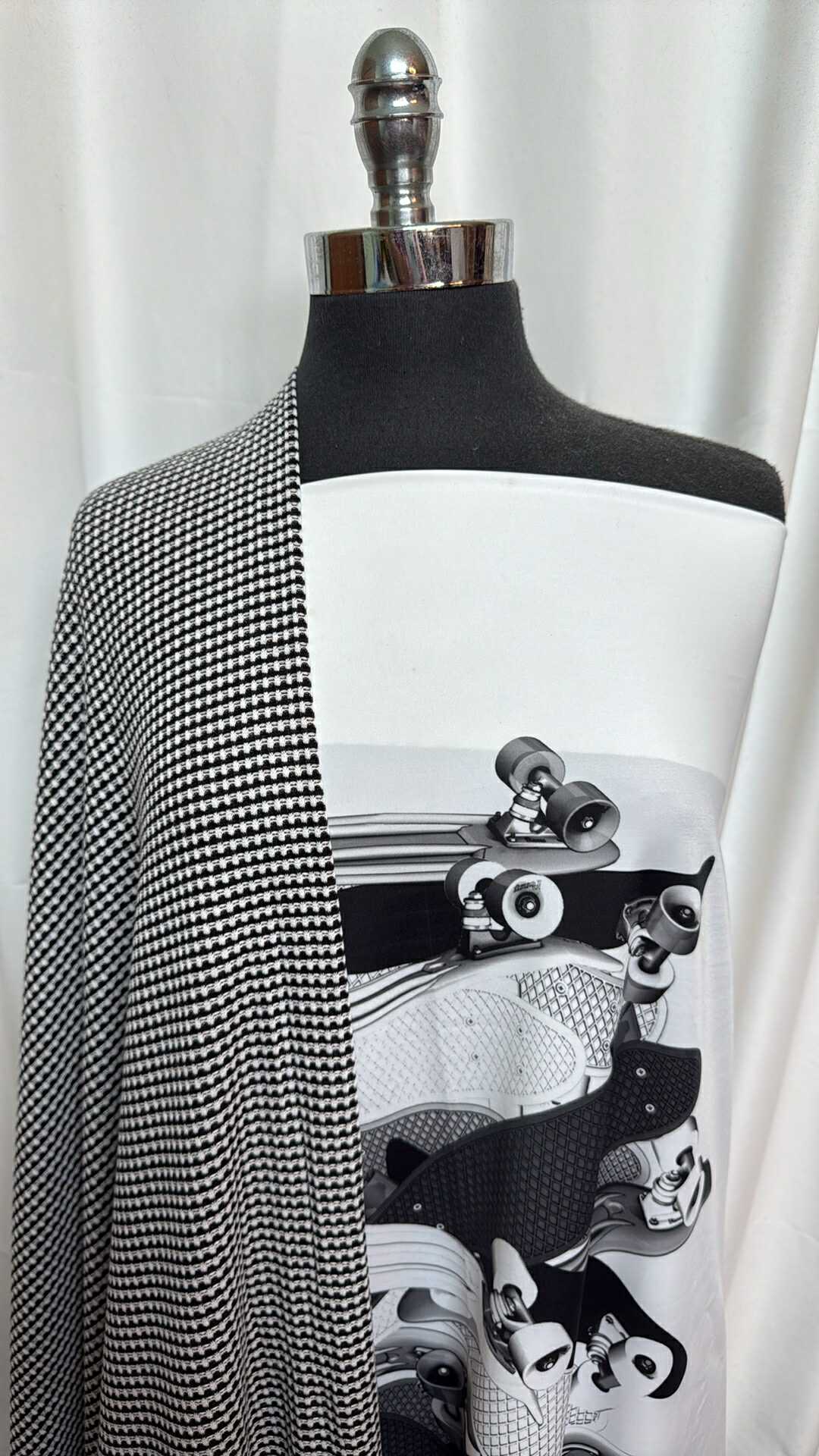 MONOCHROME SKATE BUNDLE - 2 Yards Skate N/S Swim Panels & 2 Yards Black/White Thermal Fabric - A27643 - Perfect for Skatewear, Swimwear, and Activewear DIY Projects