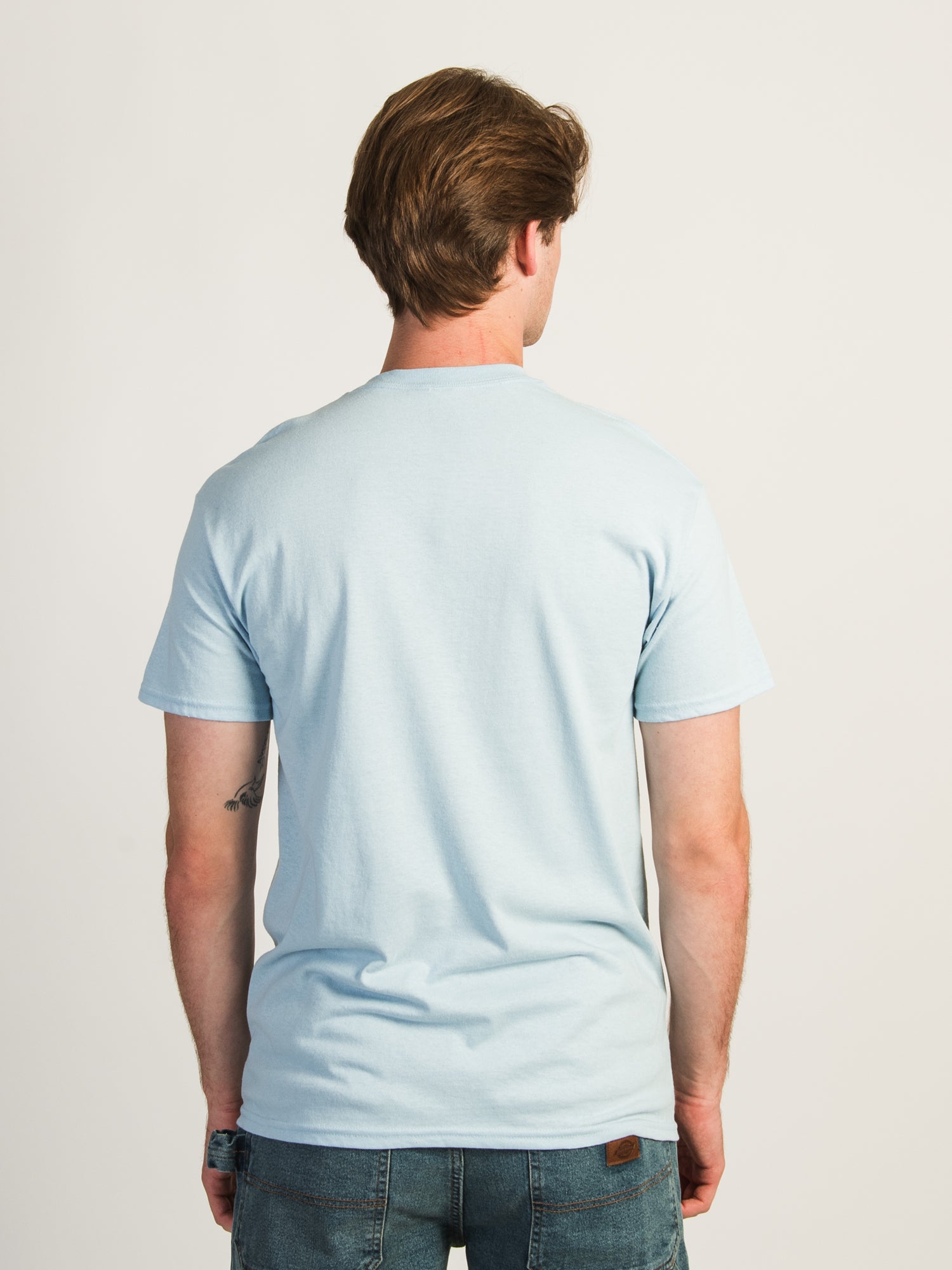 Busch Light T-Shirt - Comfortable Cotton Tee for Beer Lovers - Perfect for Parties, Bar Hopping & Casual Wear