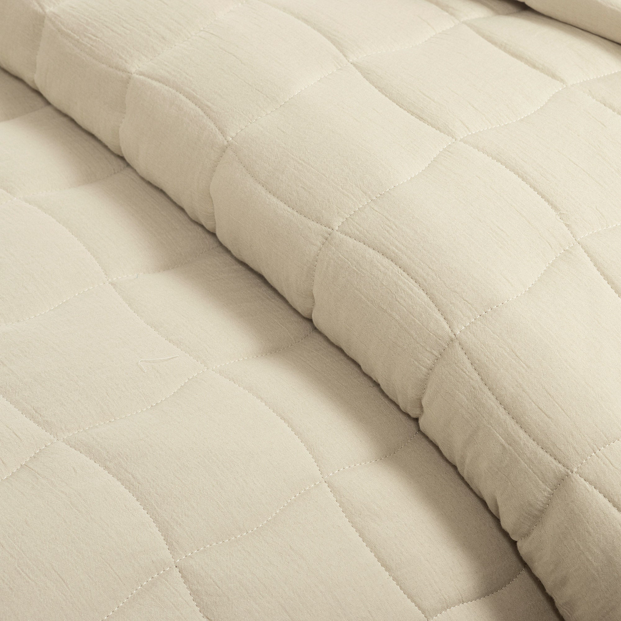 Premium 3-Piece Cloud Gauze Quilt Set - Soft & Breathable Bedding for All Seasons - Perfect for Cozy Nights, Guest Rooms & Vacation Homes
