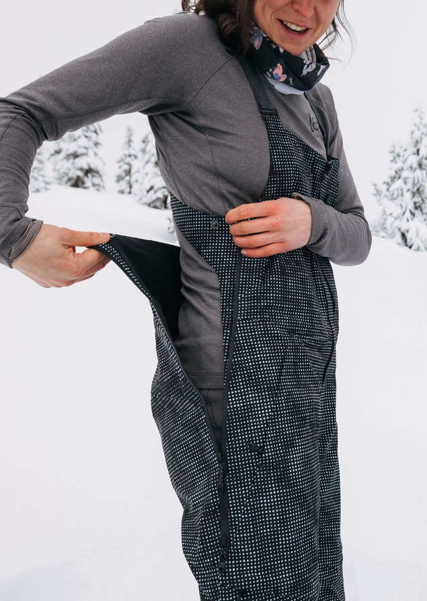 Burton Women's AK Gore-Tex Kimmy Bib Snow Pants 2023 - Waterproof & Insulated Ski Bibs for Women - Perfect for Snowboarding, Skiing & Winter Outdoor Adventures