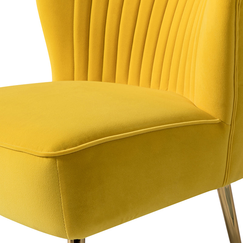Lola Velvet Side Chair - Modern Upholstered Accent Chair for Living Room, Bedroom & Office - Soft Velvet Fabric with Sturdy Wooden Legs - Perfect for Dining, Lounge & Home Decor