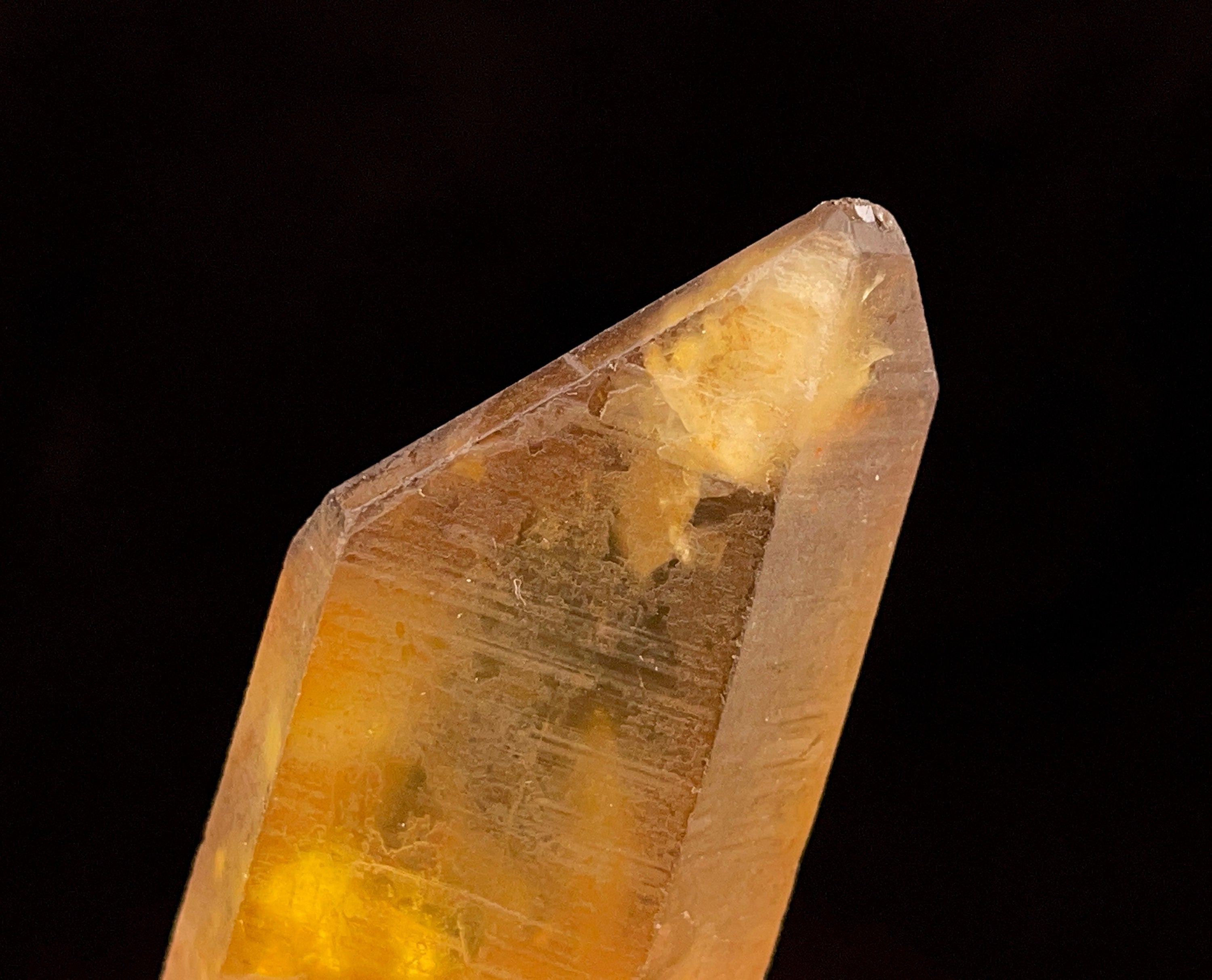 Natural Citrine Raw Crystal Point - November Birthstone, Healing Stone, Home & Office Decor, Feng Shui Crystal for Positive Energy, Meditation & Spiritual Growth