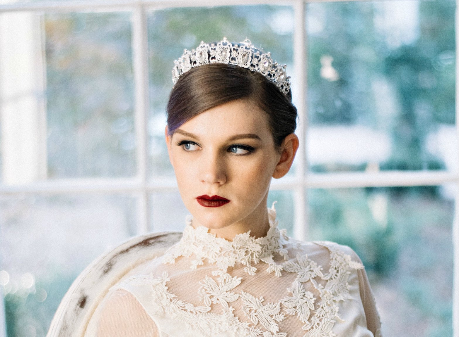Swarovski Crystal White Opal Tiara for Brides | Elegant Wedding Headpiece | Perfect for Bridal Showers, Weddings & Special Occasions