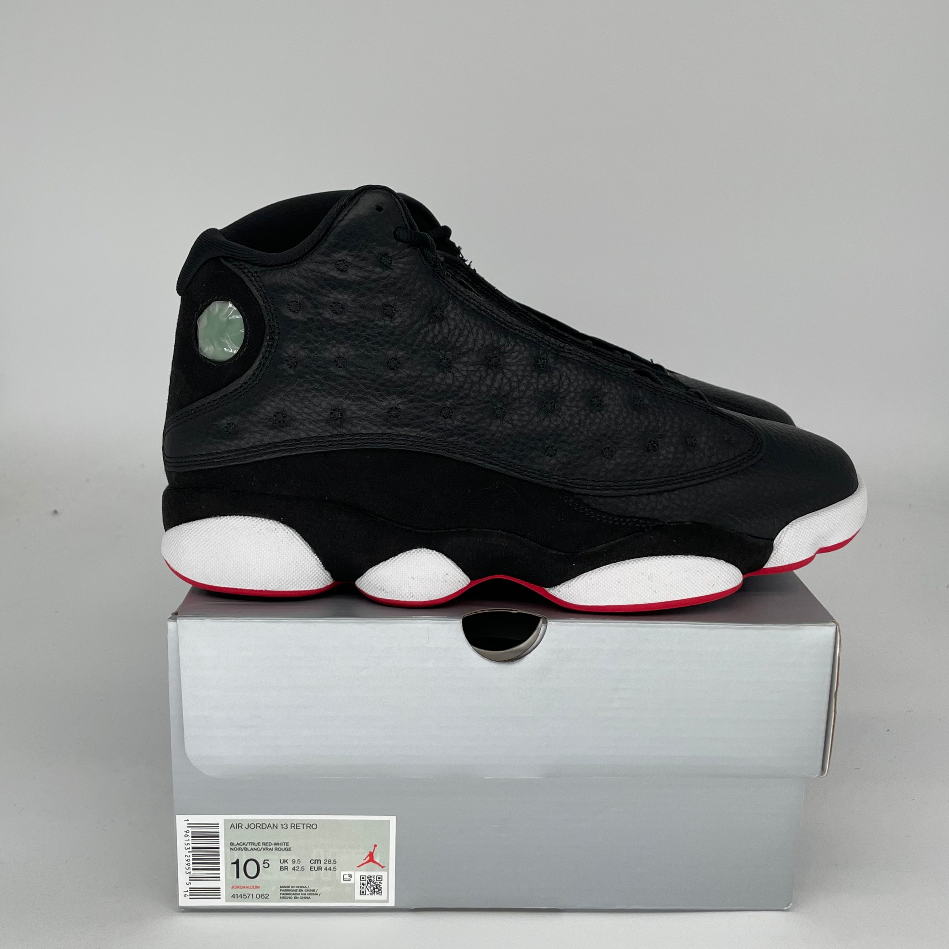 Original Title: AIR JORDAN 13 PLAYOFFS SIZE 10.5 414571 062   Optimized Title: **Air Jordan 13 Retro 'Playoffs' Basketball Shoes - Men's Size 10.5 (414571-062) - Authentic & New | Perfect for Basketball Games, Sneaker Collecting & Streetwear Fashion**