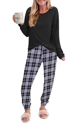 Black and White Plaid
