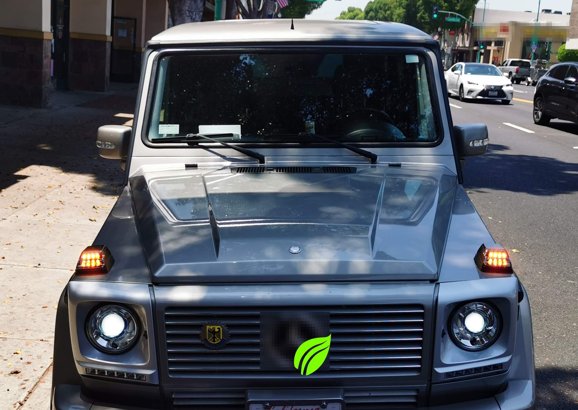 Amber LED Turn Signal Lights with Clear Lens & White LED for Mercedes W463 G Class - Upgrade Your Off-Road Style & Visibility