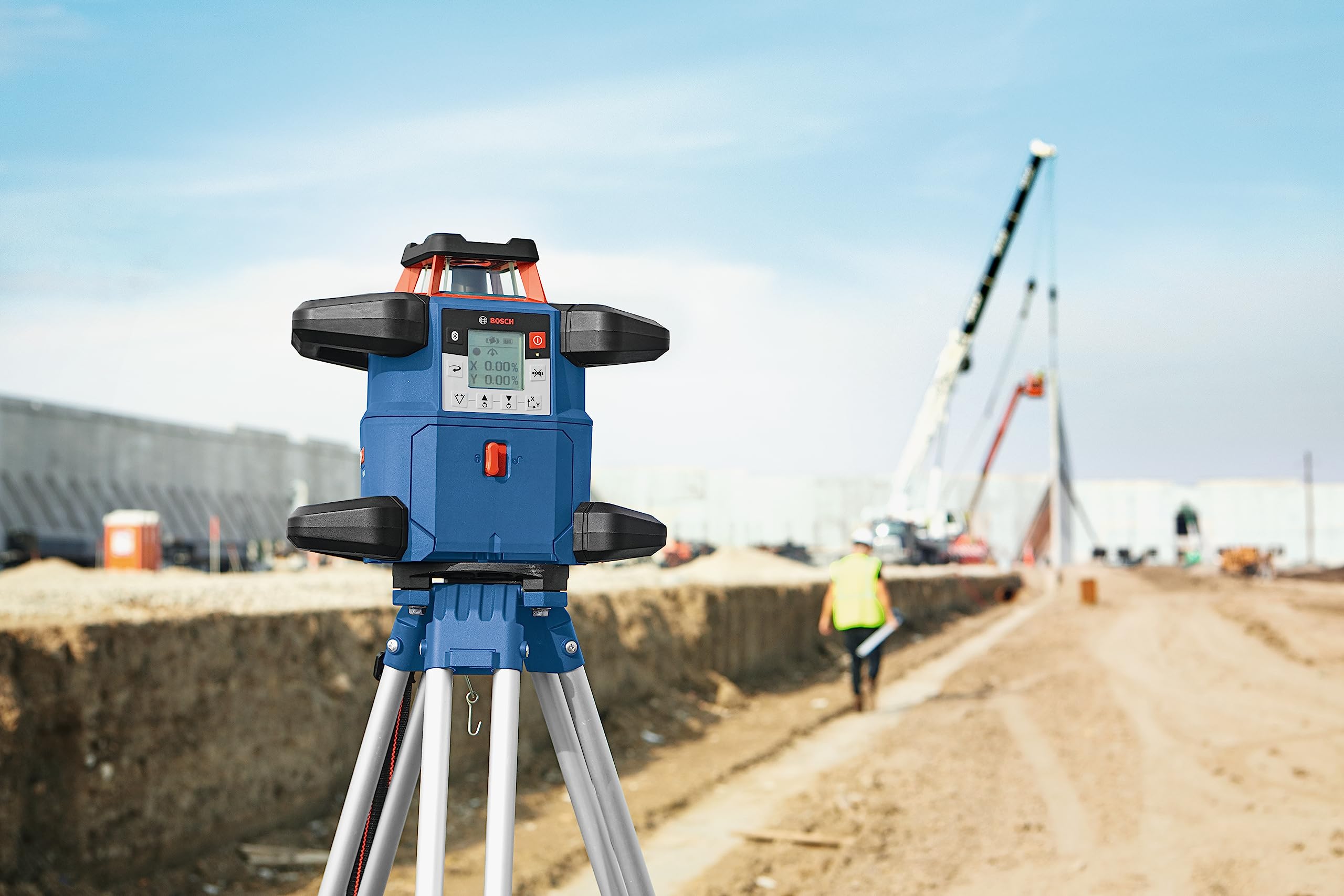 BOSCH GRL4000-80CHVK 18V Self-Leveling Rotary Laser Kit with CORE18V 4Ah Battery, Tripod, Grade Rod & Receiver - Perfect for Construction, Landscaping, and DIY Projects