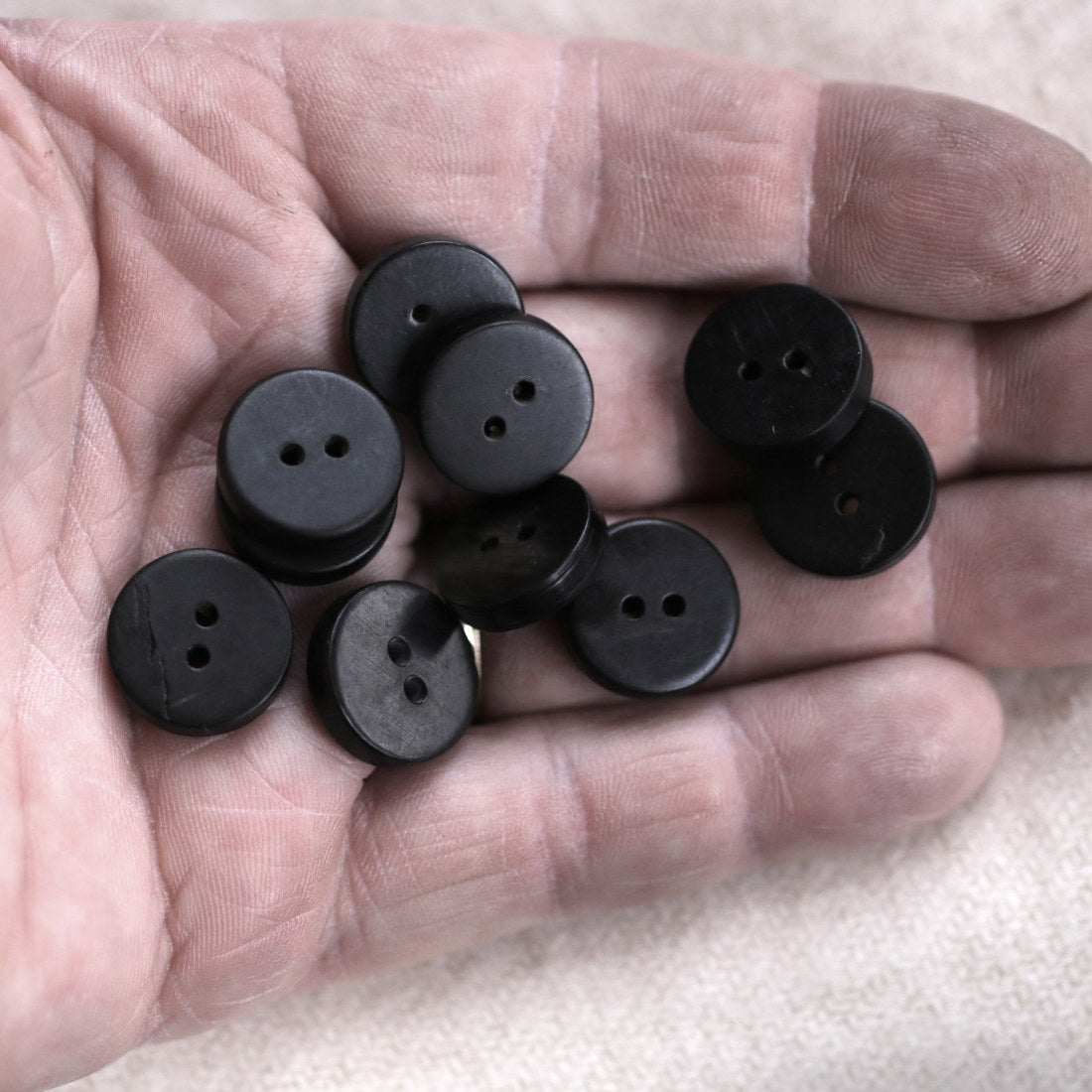 10PCS Horn Buttons for Sewing & Crafts - Natural Material for DIY Clothing, Jackets, and Home Decor Projects