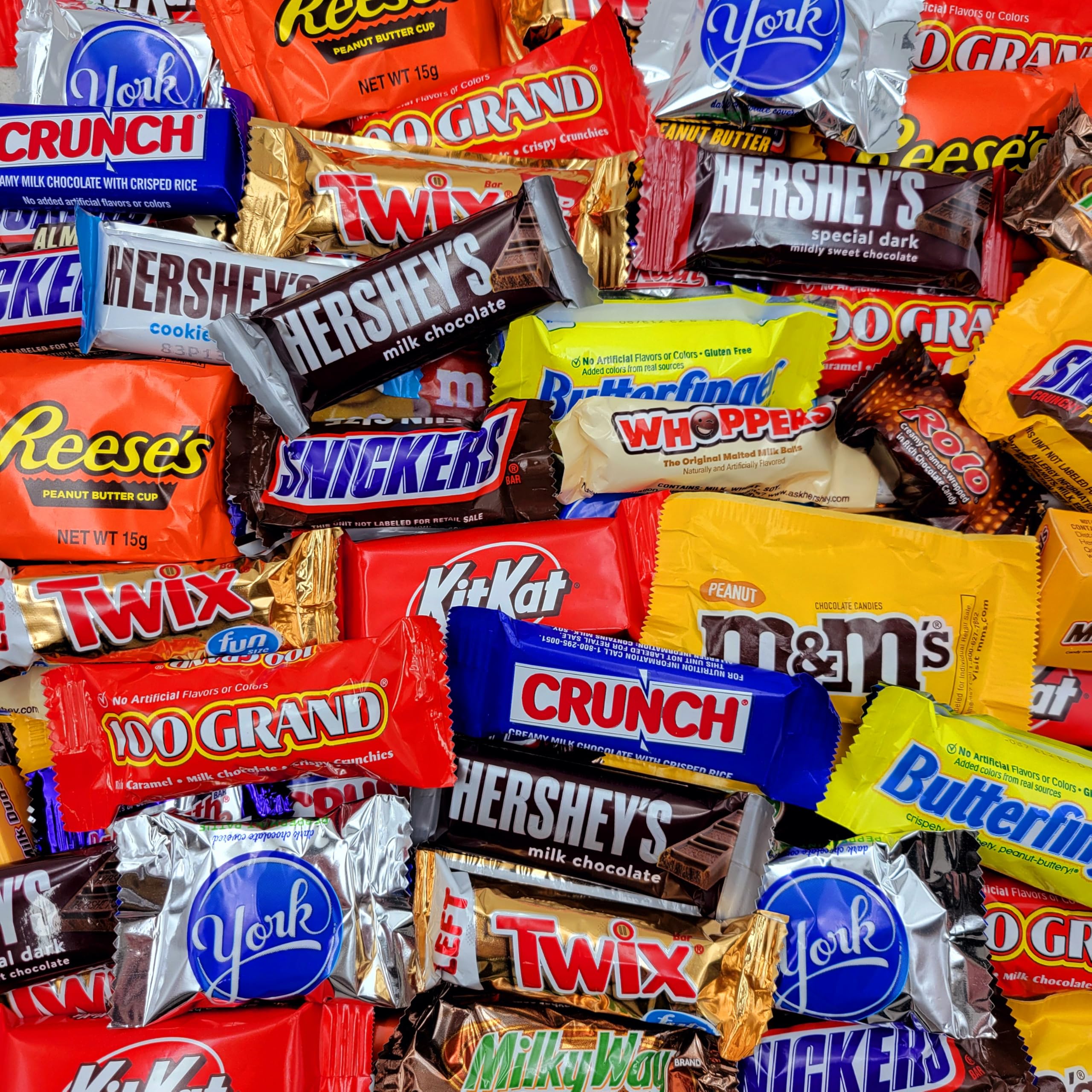 2lb Assorted Chocolate Candy Variety Pack - Individually Wrapped Bulk Chocolate Assortment for Parties, Gifts & Snacks - Perfect for Halloween, Christmas, Office Treats & Holiday Celebrations