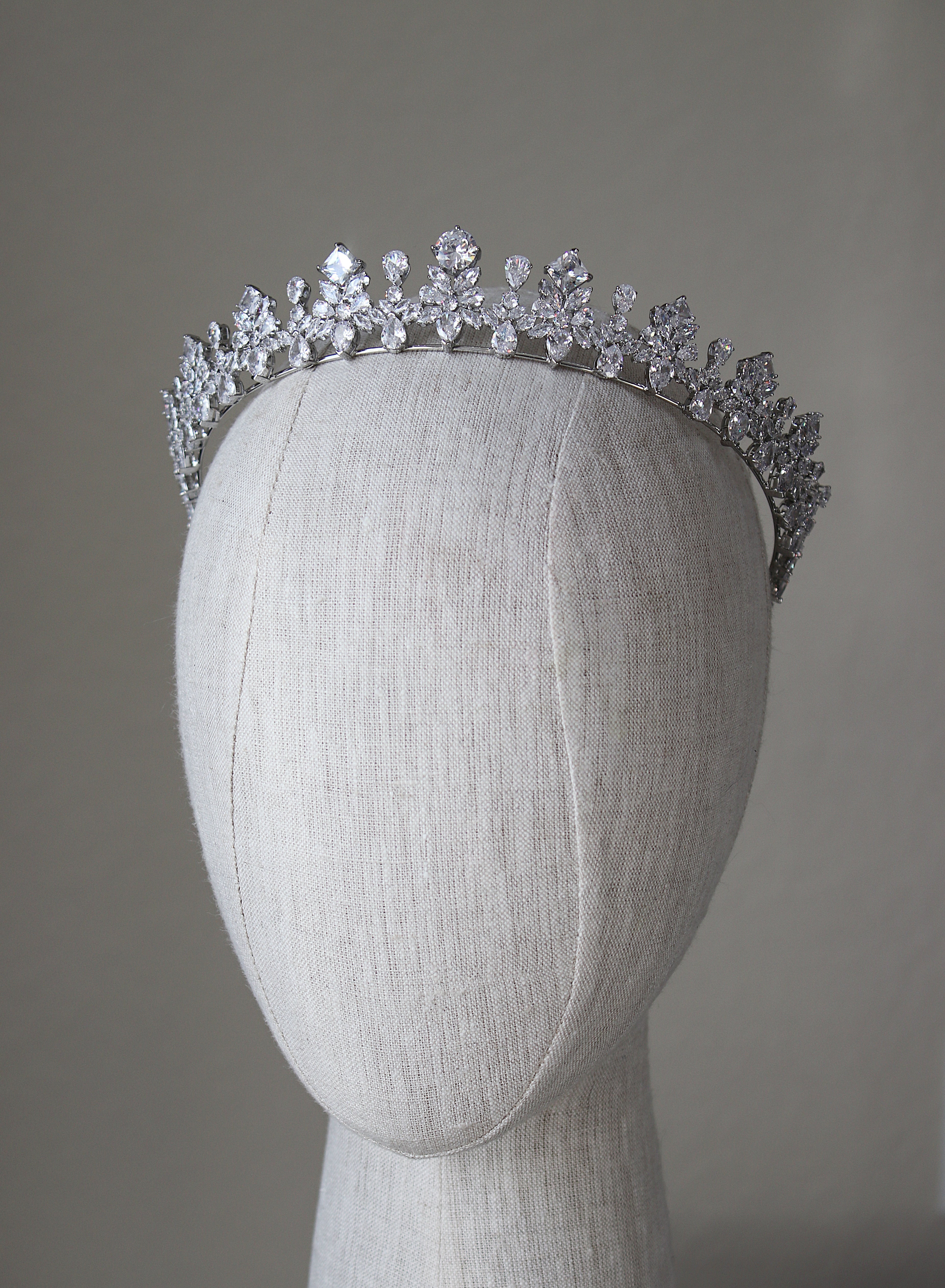 Royal Bridal Crown for Weddings - Elegant Princess Tiara Headpiece for Brides, Prom, Quinceañera & Special Occasions | CHANNING