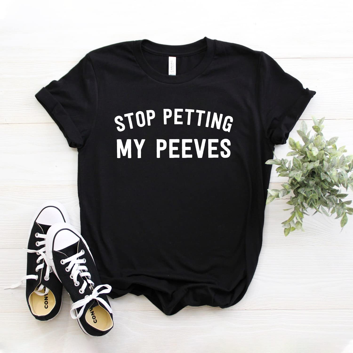 Funny Sarcastic Pet Peeves T-Shirt - Stop Petting My Peeves Unisex Tee - Soft Cotton Coworker Gift Shirt with Humorous Slogan - Perfect for Office Pranks, Gag Gifts & Sarcastic Outfits