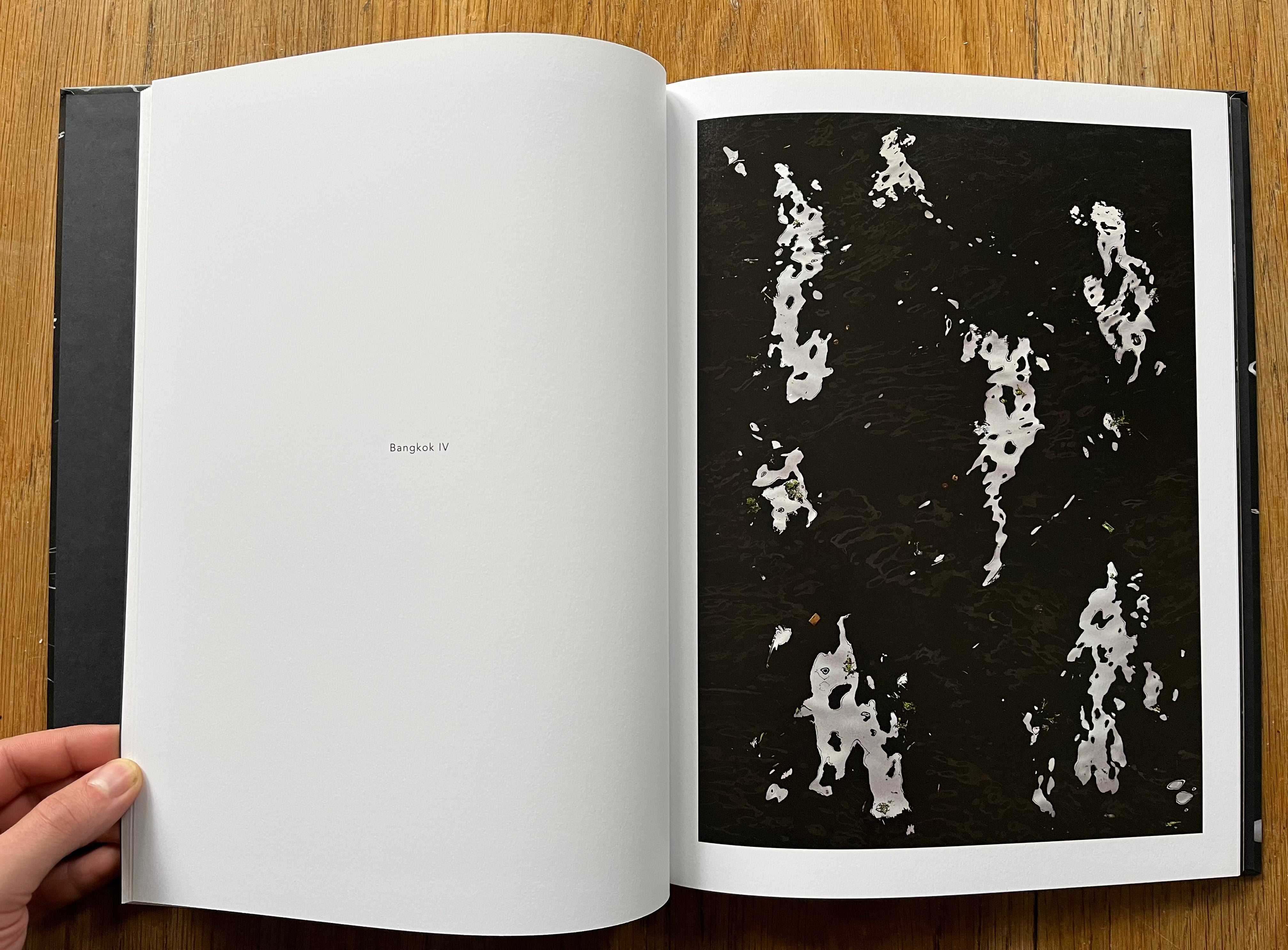 Andreas Gursky: Bangkok - Fine Art Photography Book | Contemporary Landscape & Urban Photography | Perfect for Art Collectors & Photography Enthusiasts | Home Decor & Coffee Table Book