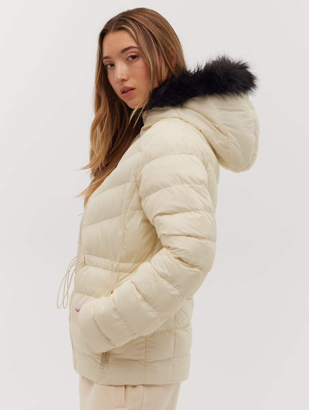 Inken Hooded Puffer Jacket for Women - Lightweight Winter Coat with Waterproof Shell, Warm Insulation - Perfect for Outdoor Activities, Skiing, and Cold Weather Fashion