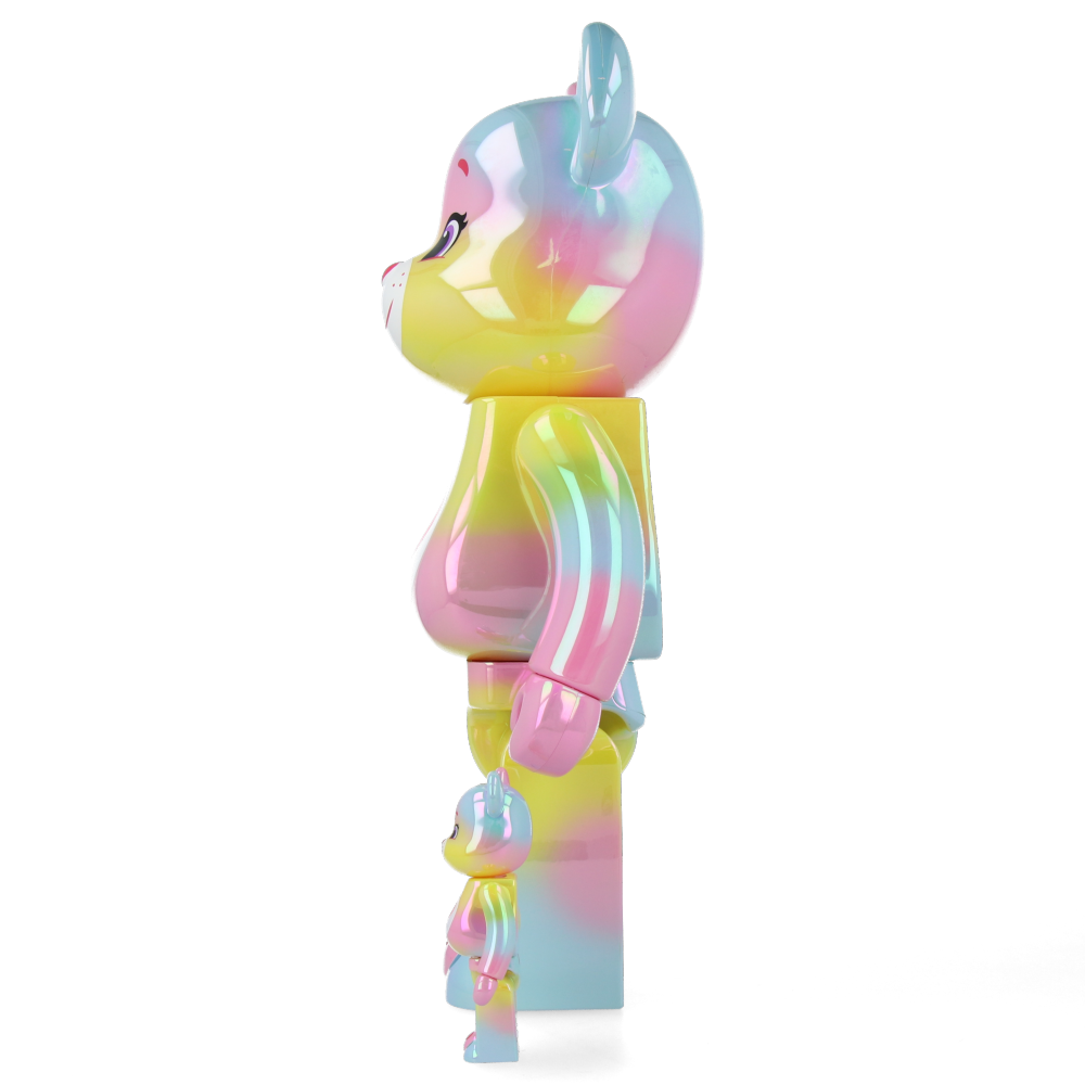 400% + 100% Bearbrick Togetherness Bear (Les Bisounours) - Limited Edition Collectible Art Toy for Display & Gifting - Perfect for Home Decor, Office Display, and Anime Fans Collection