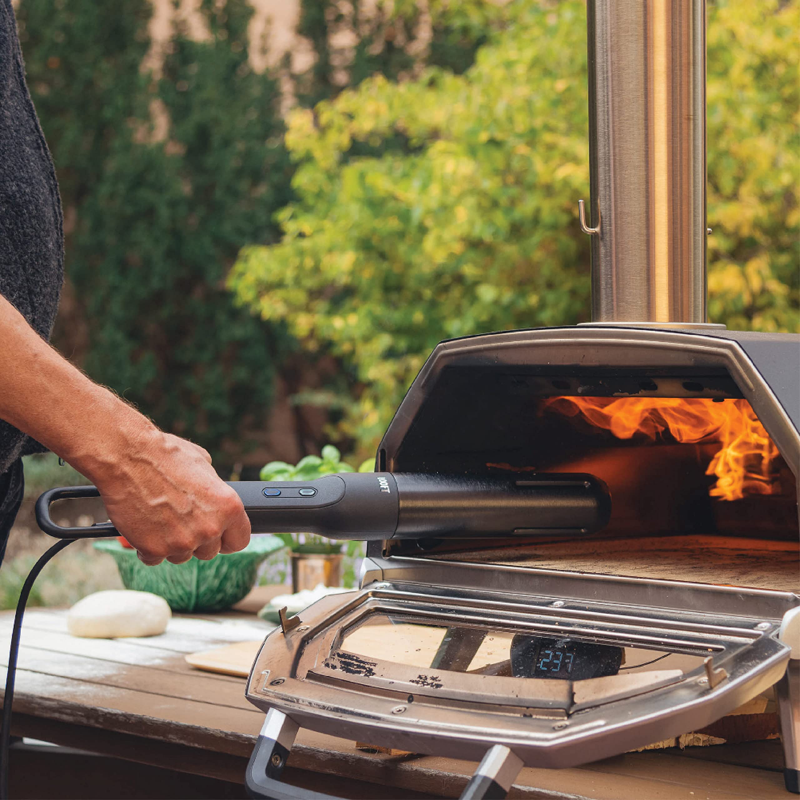 Looft Air Lighter 2 - Electric Grill & Fire Starter with HyperBoost Technology | 1400°F Superheated Air for Fast Ignition | Perfect for Outdoor Grilling, Campfires & Fireplaces