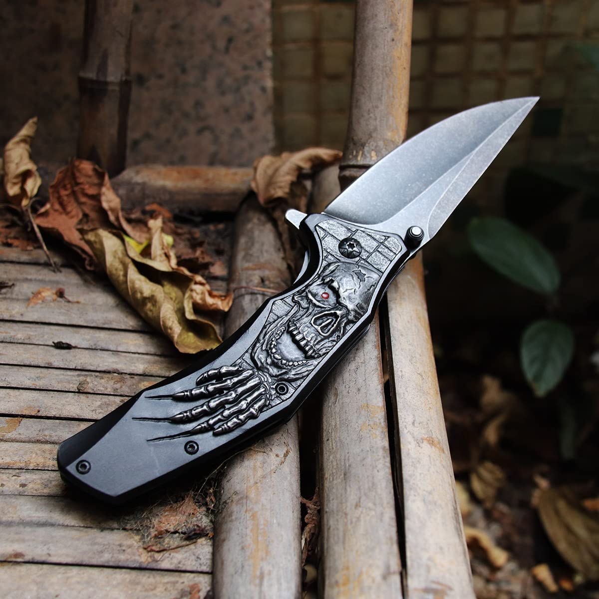 Foldable Karambit Claw Knife - Tactical Camping, Hunting & Survival Tool for Outdoor Adventures, Self-Defense & Emergency Preparedness