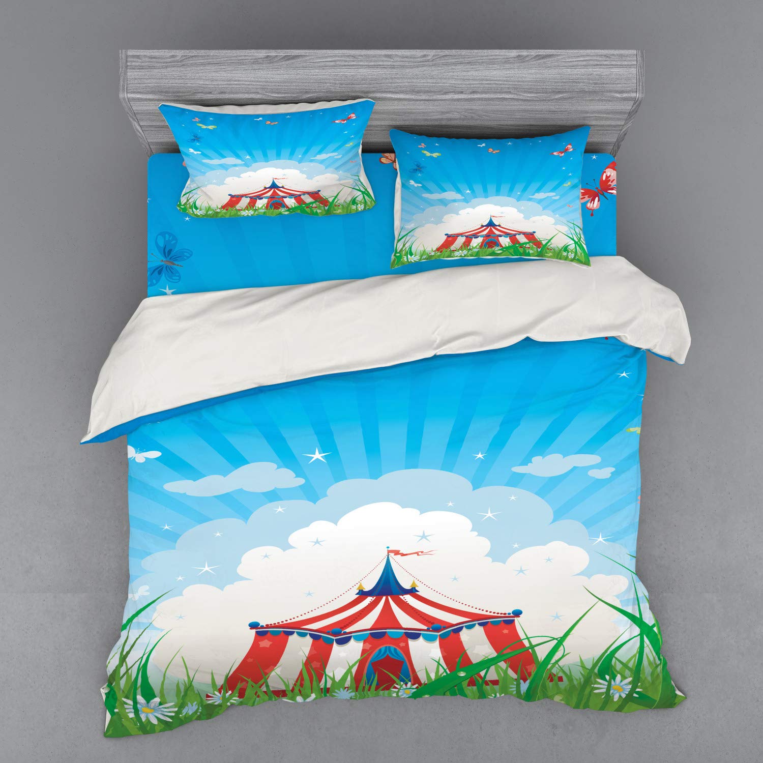 Ambesonne Circus Duvet Cover Set - 4 Piece King Size Bedding with Shams & Fitted Sheet - Traveling Circus Tent Design with Clouds, Butterflies & Clear Sky - Vibrant Red, Green & Blue Colors - Perfect for Festival Themed Bedrooms, Circus Lovers & Unique Home Decor