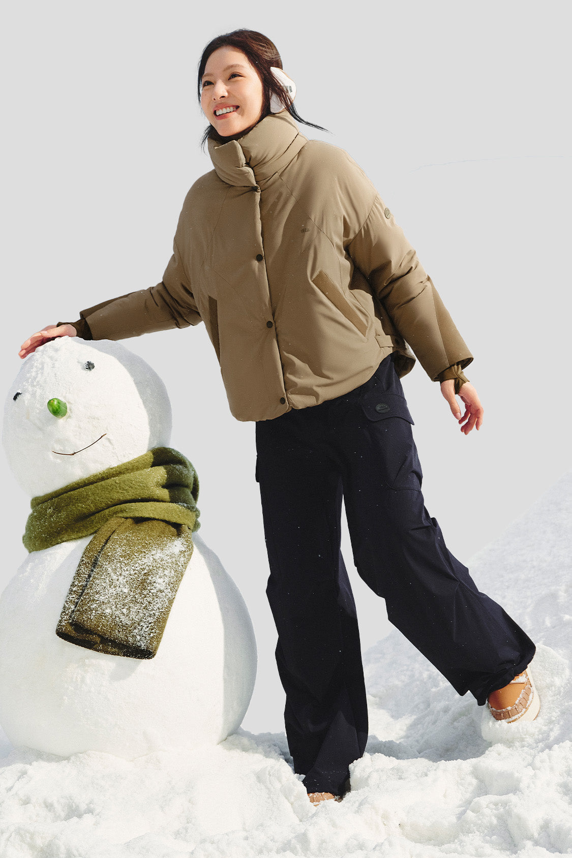 HeatGuard Women's High Warmth Stand Collar Winter Jacket - Cozy Outerwear for Cold Weather, Snow Activities & Daily Commute