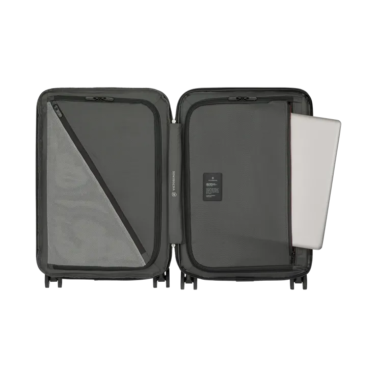 Victorinox Airox Advanced Carry-On Luggage 21
