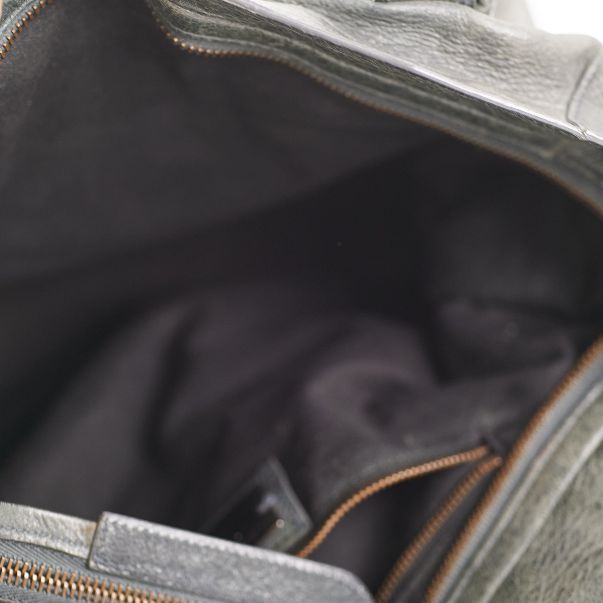 Balenciaga City Bag Anthracite - Stylish Designer Handbag for Women | Perfect for Work, Travel & Everyday Use