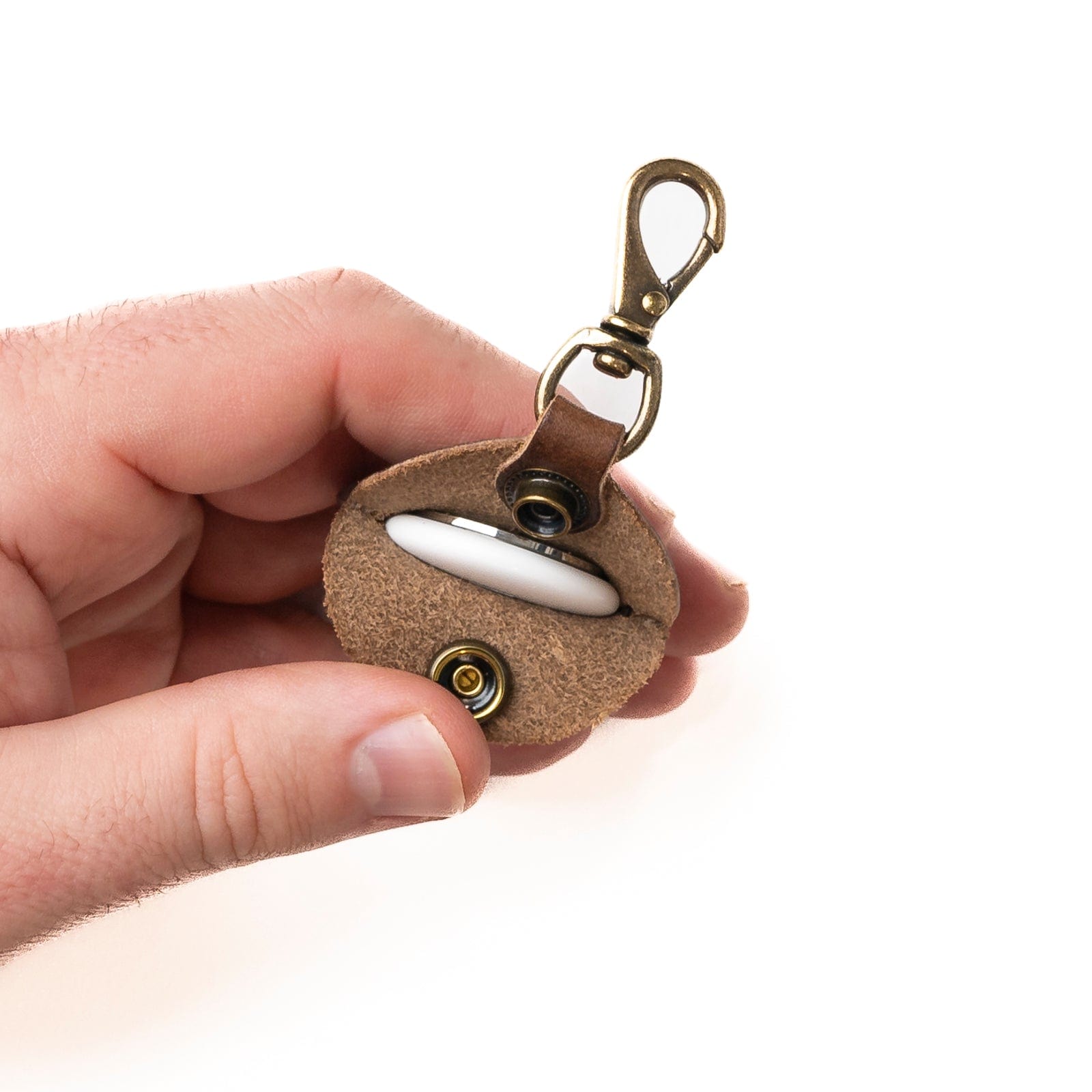 Premium Leather AirTag Case in Heritage Brown - Durable & Stylish Keychain Accessory for Travel, Luggage & Everyday Use
