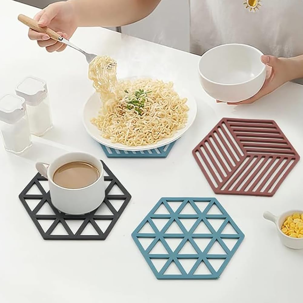 Premium Silicone Table Mats Set of 4 - Heat Resistant Non-Slip Dining Table Mats, Trivets & Coasters for Hot Pots & Bowls - Durable Kitchen Accessories for Dining, Serving & Home Decor