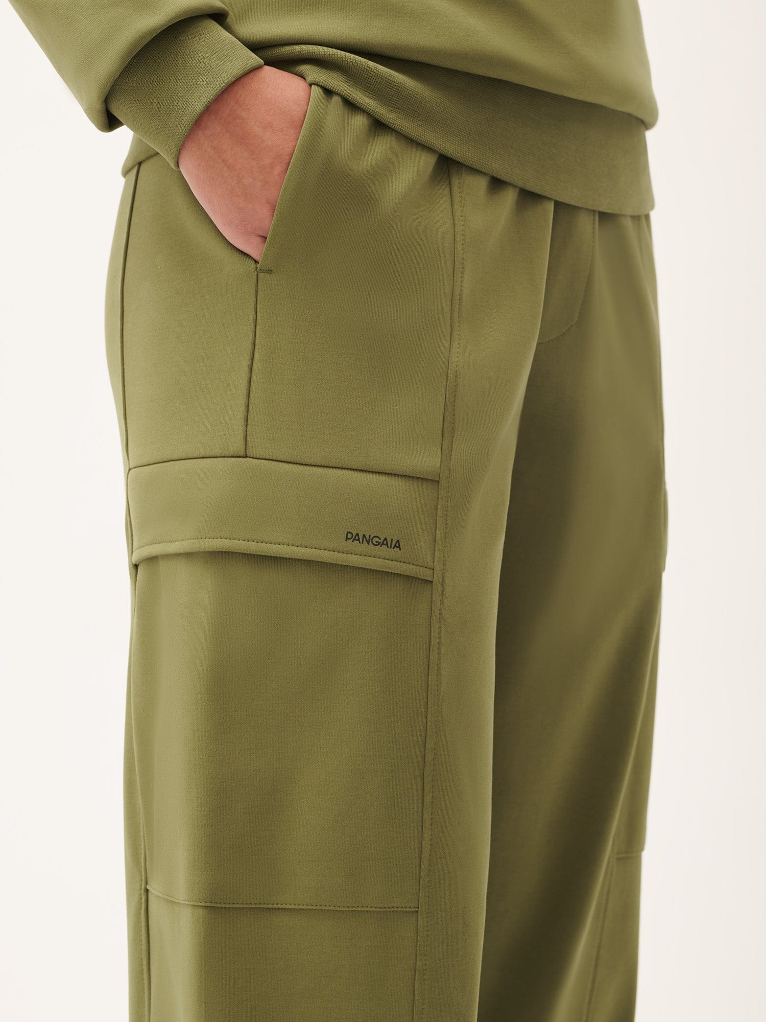 Men's DNA Double Jersey Cargo Pants - Highland Green | Comfortable & Durable Tactical Pants for Outdoor Activities, Hiking & Casual Wear