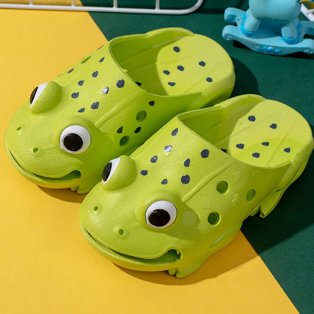 **Unisex Frog Slippers - Cartoon Animal House Shoes for Men & Women - Comfortable Bathroom & Pool Sandals for Indoor/Outdoor Use**