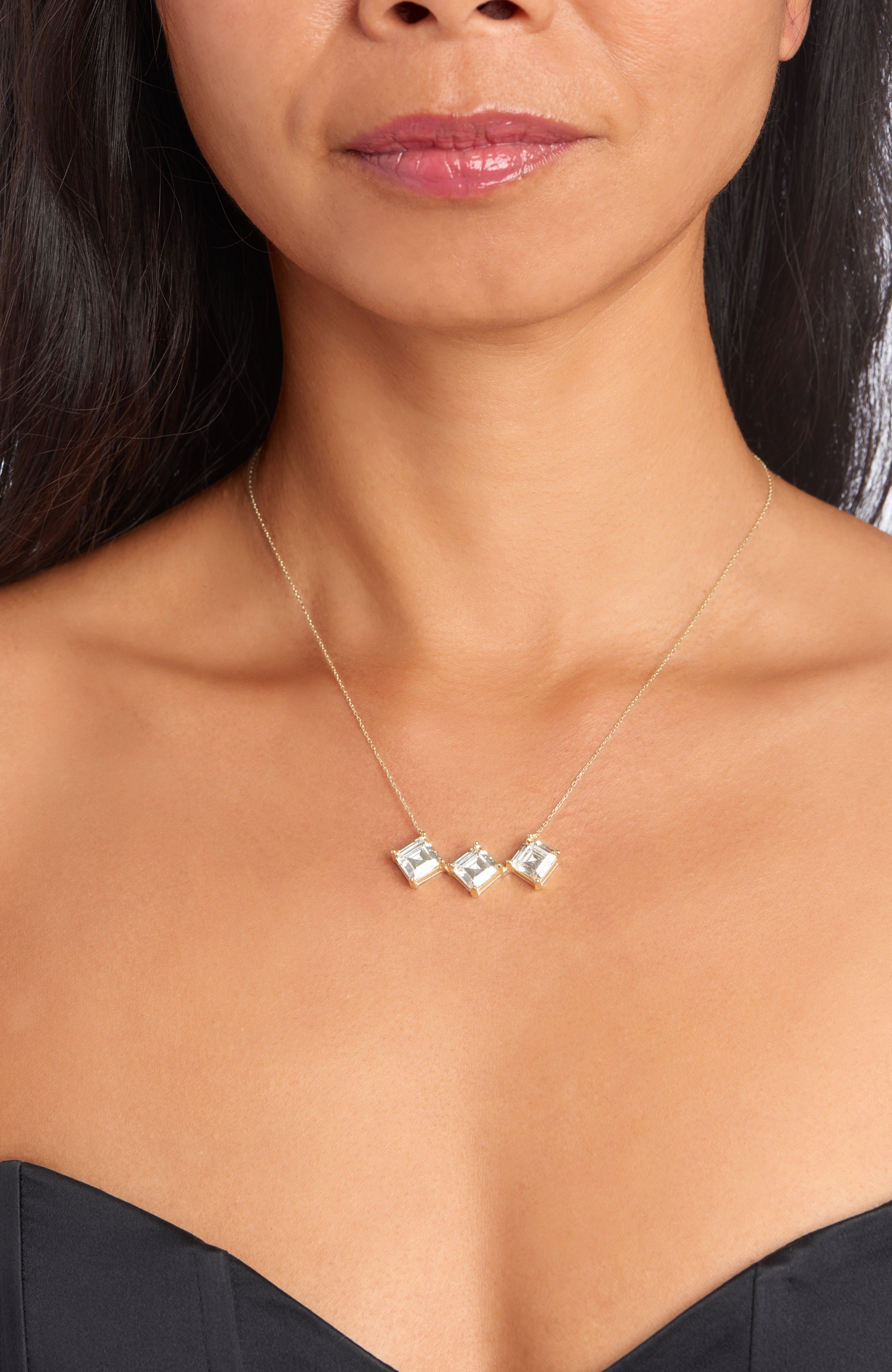 Stylish Pat Necklace - Elegant Pendant Jewelry for Women | Perfect for Casual Wear, Parties & Gifts