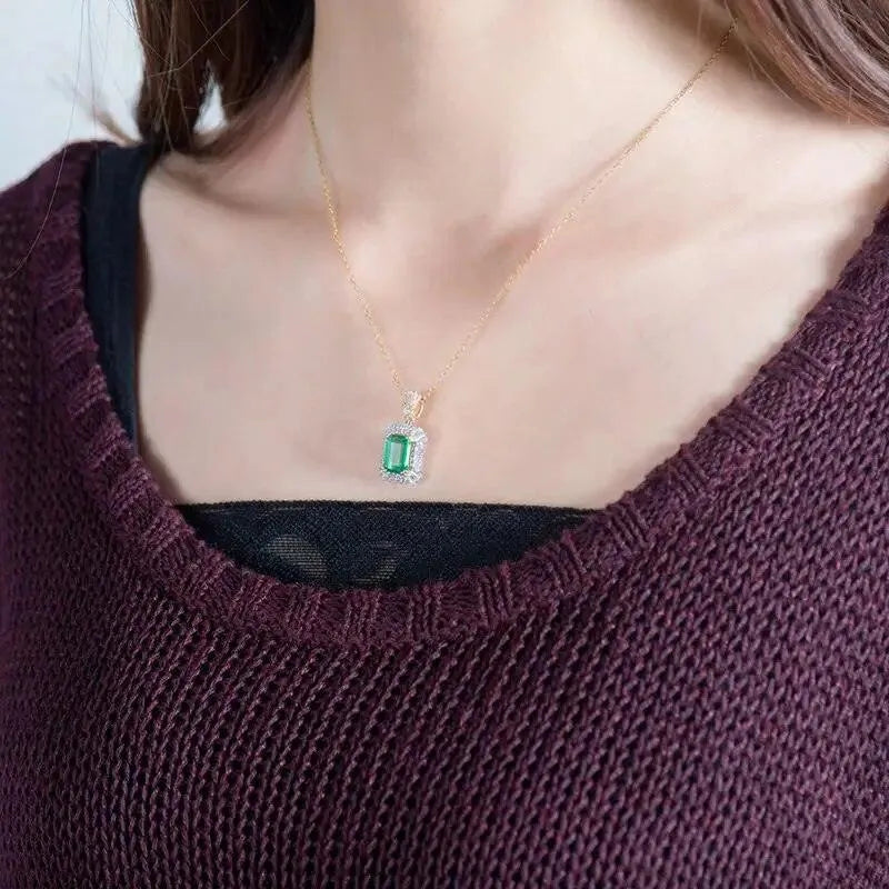 Luxury 18K Two-Tone Gold Emerald Cut Gemstone Pendant Necklace for Women - 7x9mm Natural Diamond & Emerald Jewelry - Perfect for Weddings, Anniversaries & Special Occasions
