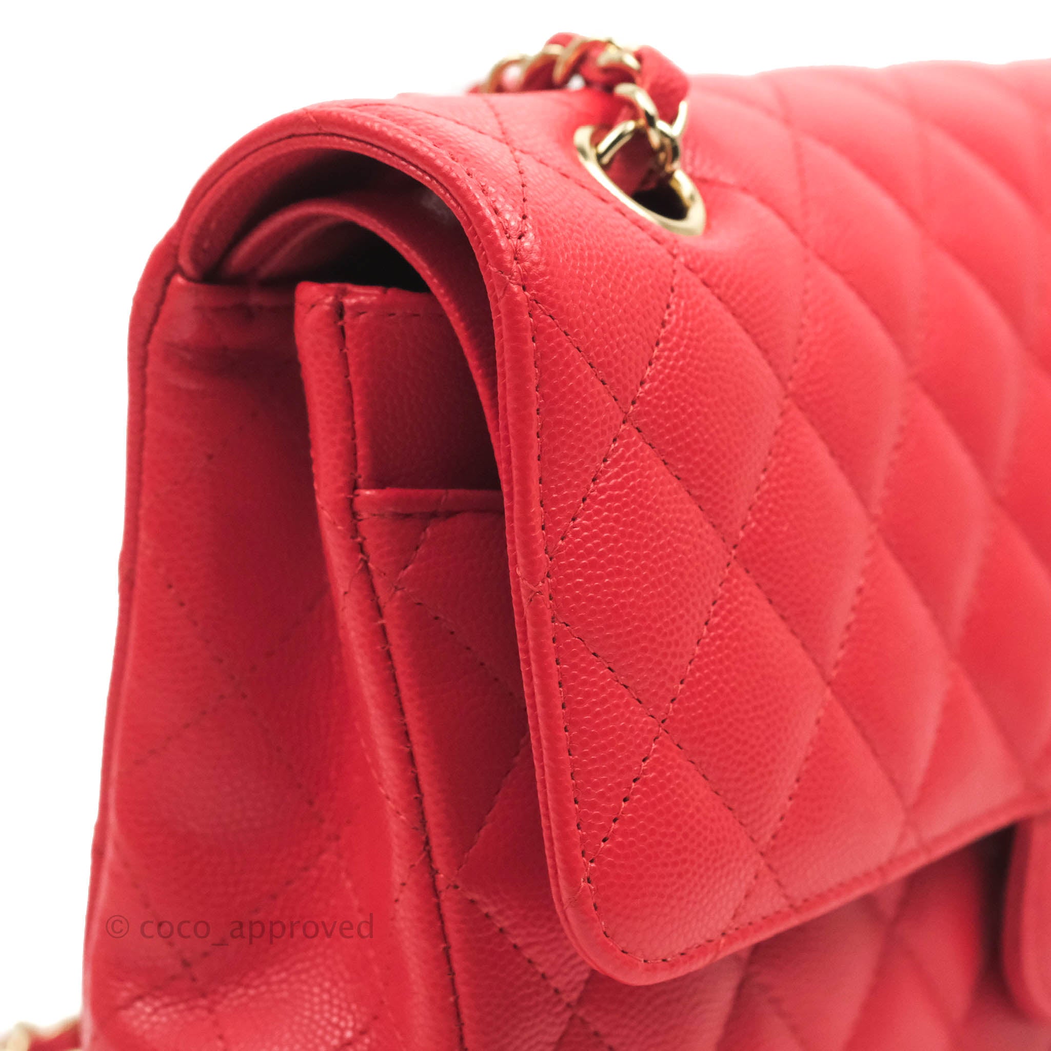 Chanel Classic M/L Medium Double Flap Bag in Chilli Red Caviar Leather with Gold Hardware 19C - Luxury Designer Handbag for Women, Perfect for Parties, Dating & Special Occasions