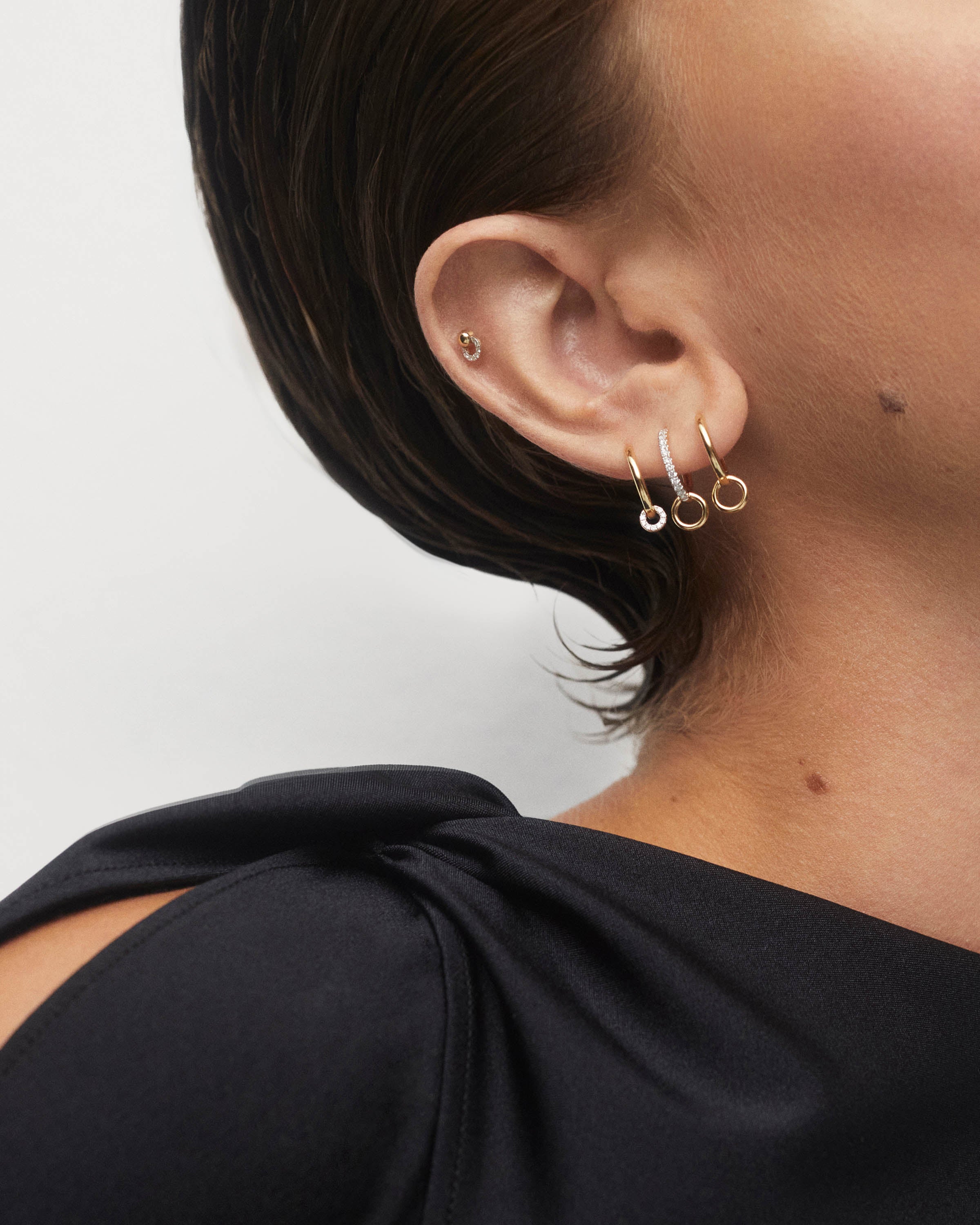14K Gold Diamond Hoop Earrings for Women - Elegant Single Loop Earring for Everyday Wear & Special Occasions