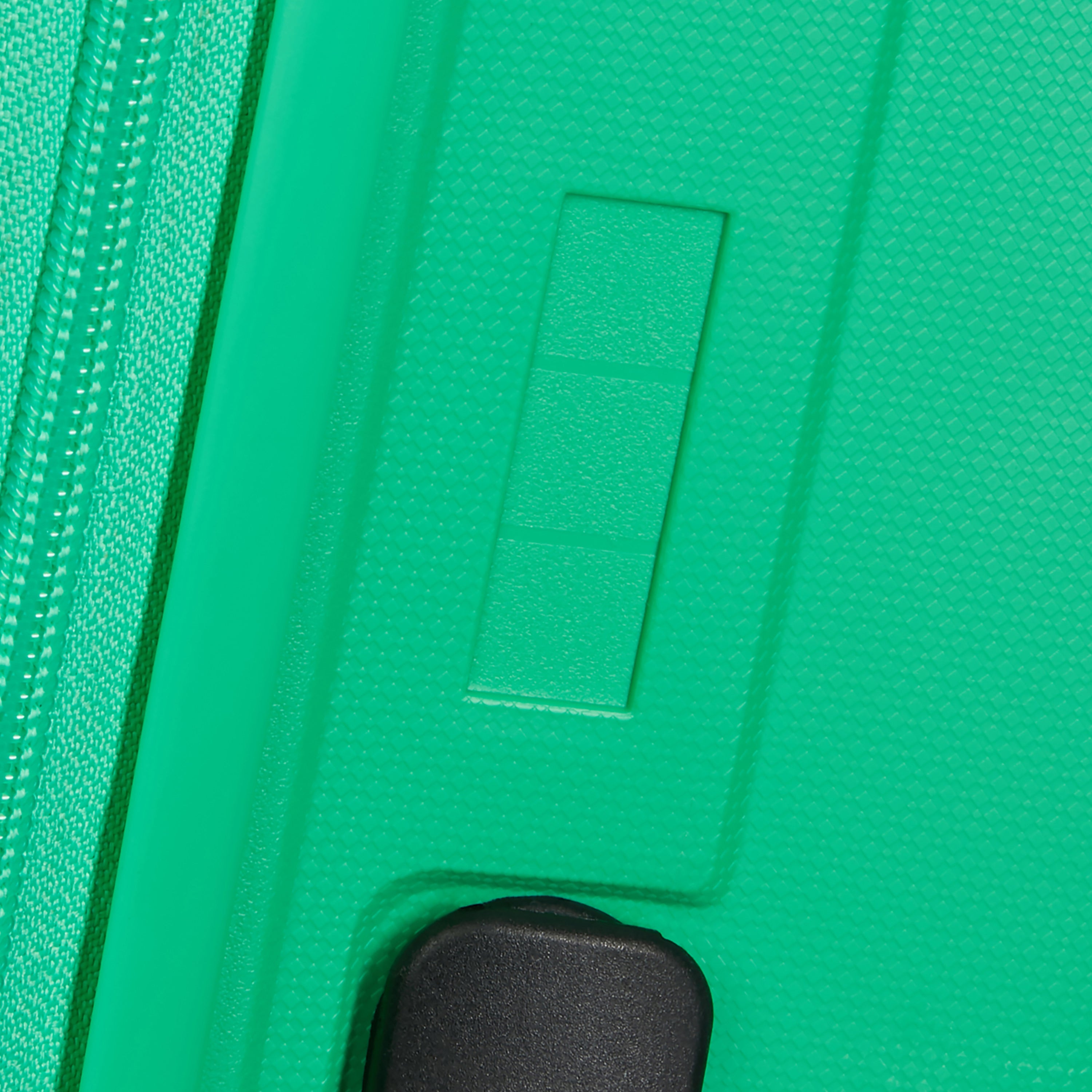 American Tourister Rejoy Spinner Expandable Large Suitcase - 28