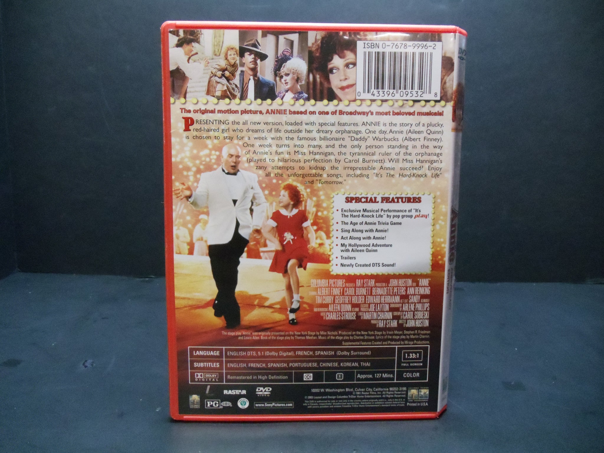 Annie DVD 1982 Special Anniversary Edition - Starring Carol Burnett & Albert Finney | Classic Musical Movie for Family Movie Night & Nostalgic Collectors