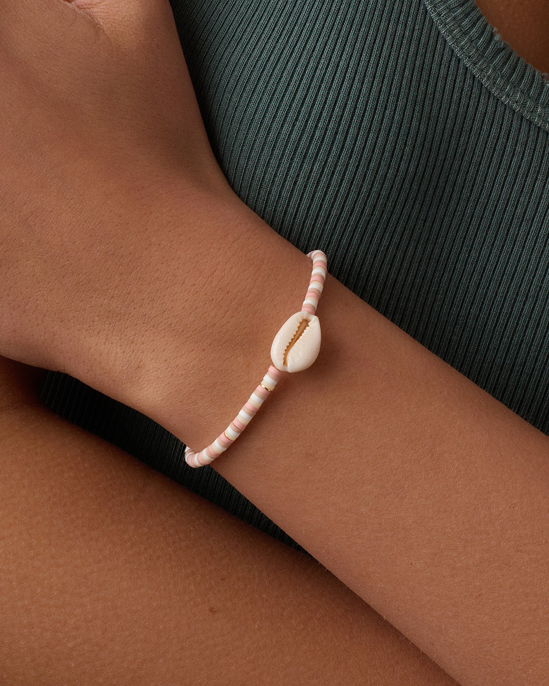 Harbor Shell Bracelet for Women - Natural Beach Seashell Jewelry - Boho Chic Adjustable Bracelet for Summer, Vacation & Beach Outfits