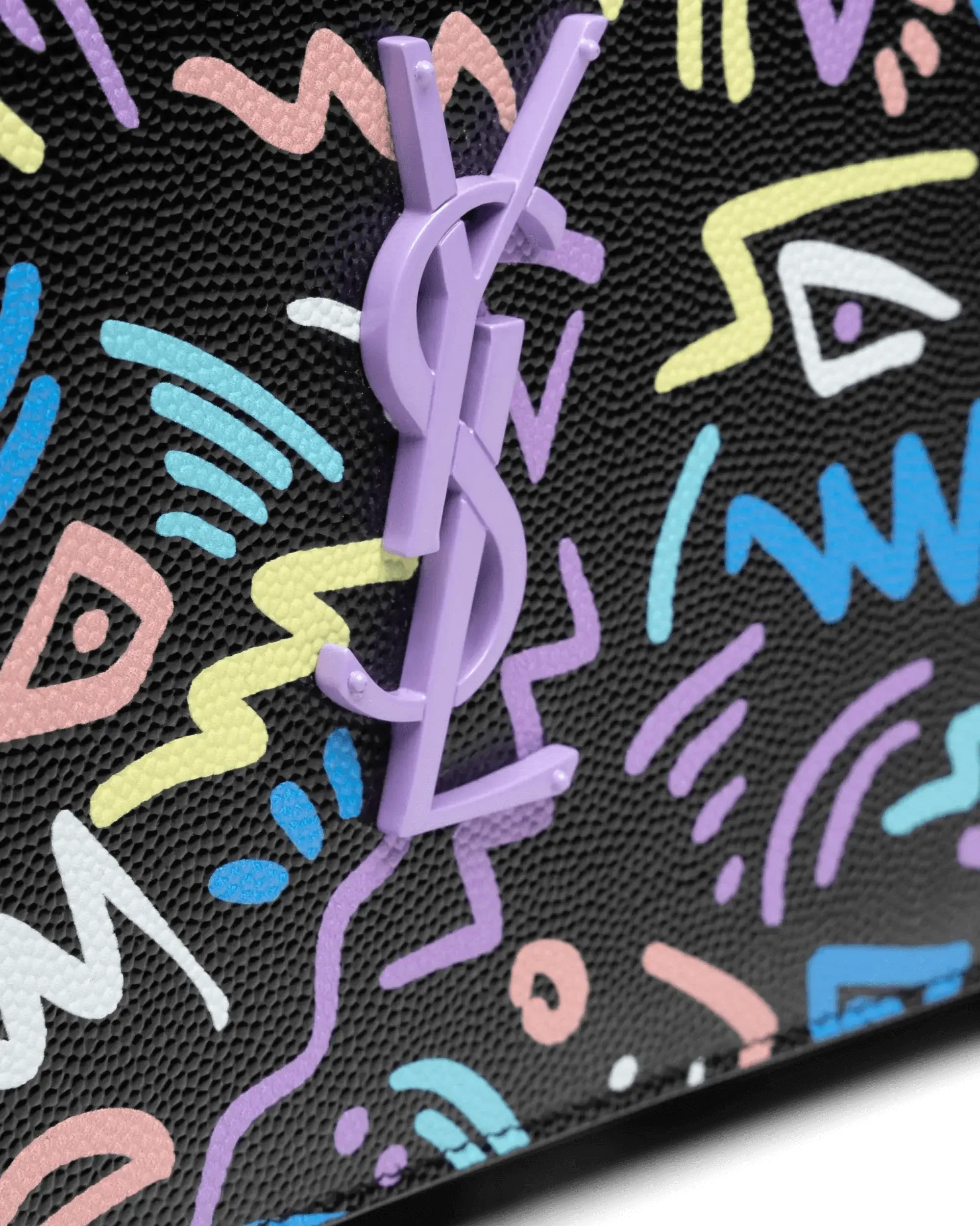 Stylish Graphic Design Chain Wallet for Women & Men - Trendy Crossbody Phone Wallet for Travel, Shopping & Everyday Use