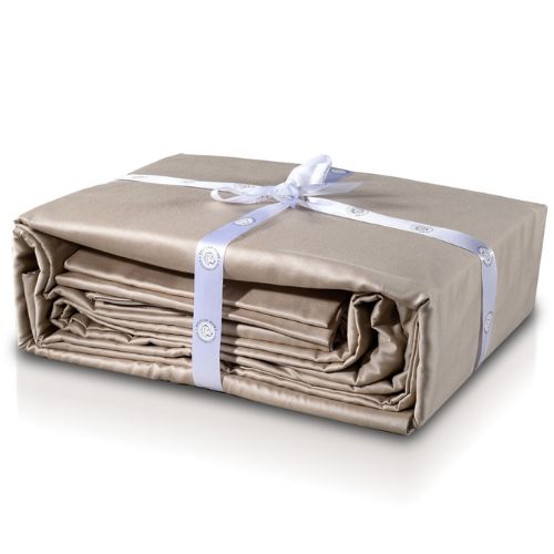 Delilah Home 100% Organic Cotton Fitted Sheet - Queen Size, Deep Pocket, Soft & Breathable - Perfect for Allergy Relief & Eco-Friendly Bedroom Decor
