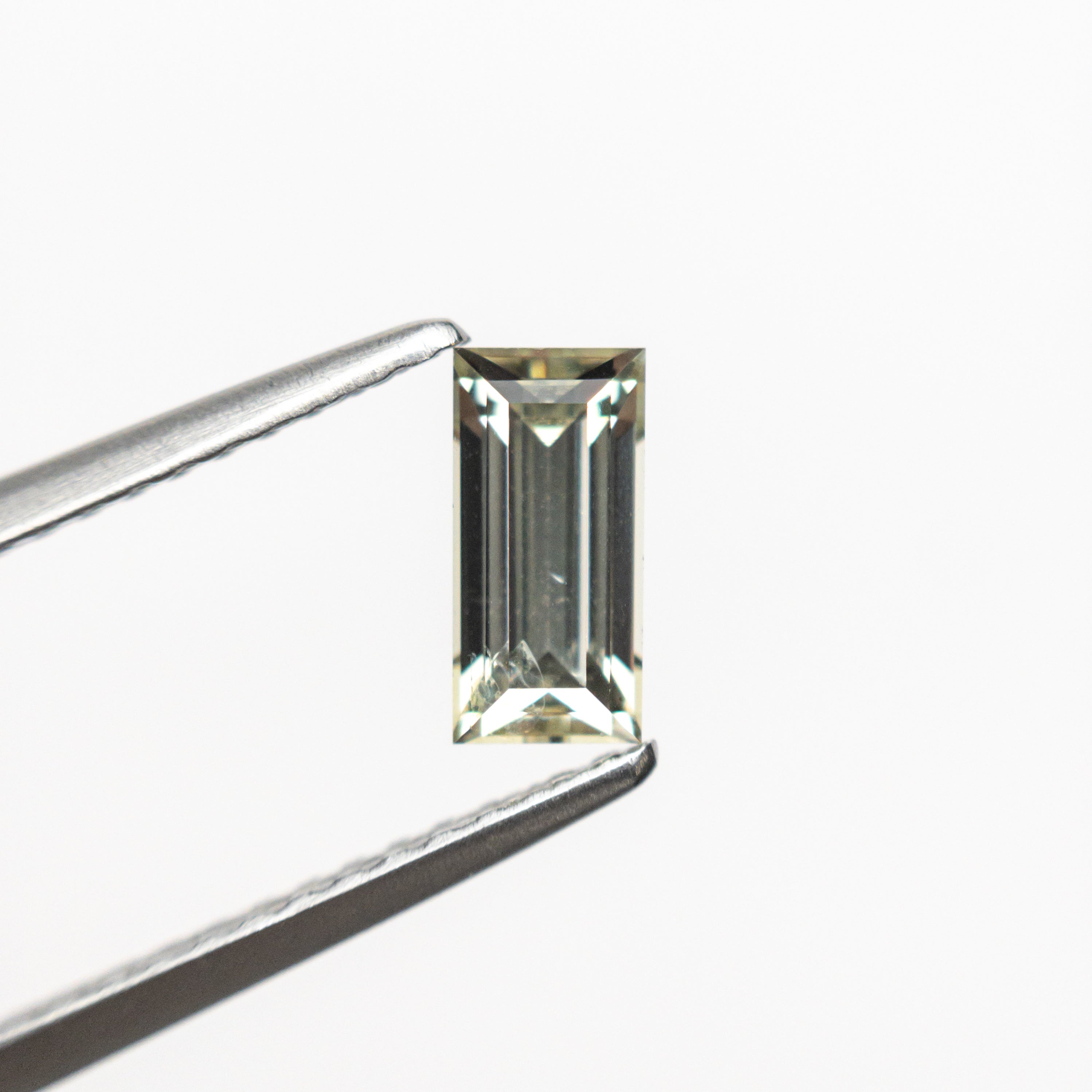0.75ct Baguette Step Cut Sapphire (6.71x3.28x2.97mm) - Natural Blue Gemstone for Engagement Rings & Fine Jewelry Making