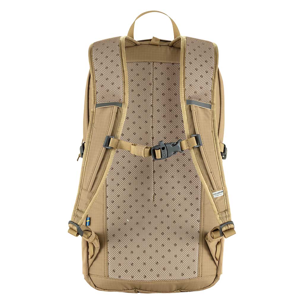Abisko Softpack 16 - Lightweight Hiking Backpack for Women & Men - Water-Resistant Daypack for Outdoor Adventures, Travel & Camping - Perfect for Day Hikes, Commuting & Weekend Getaways