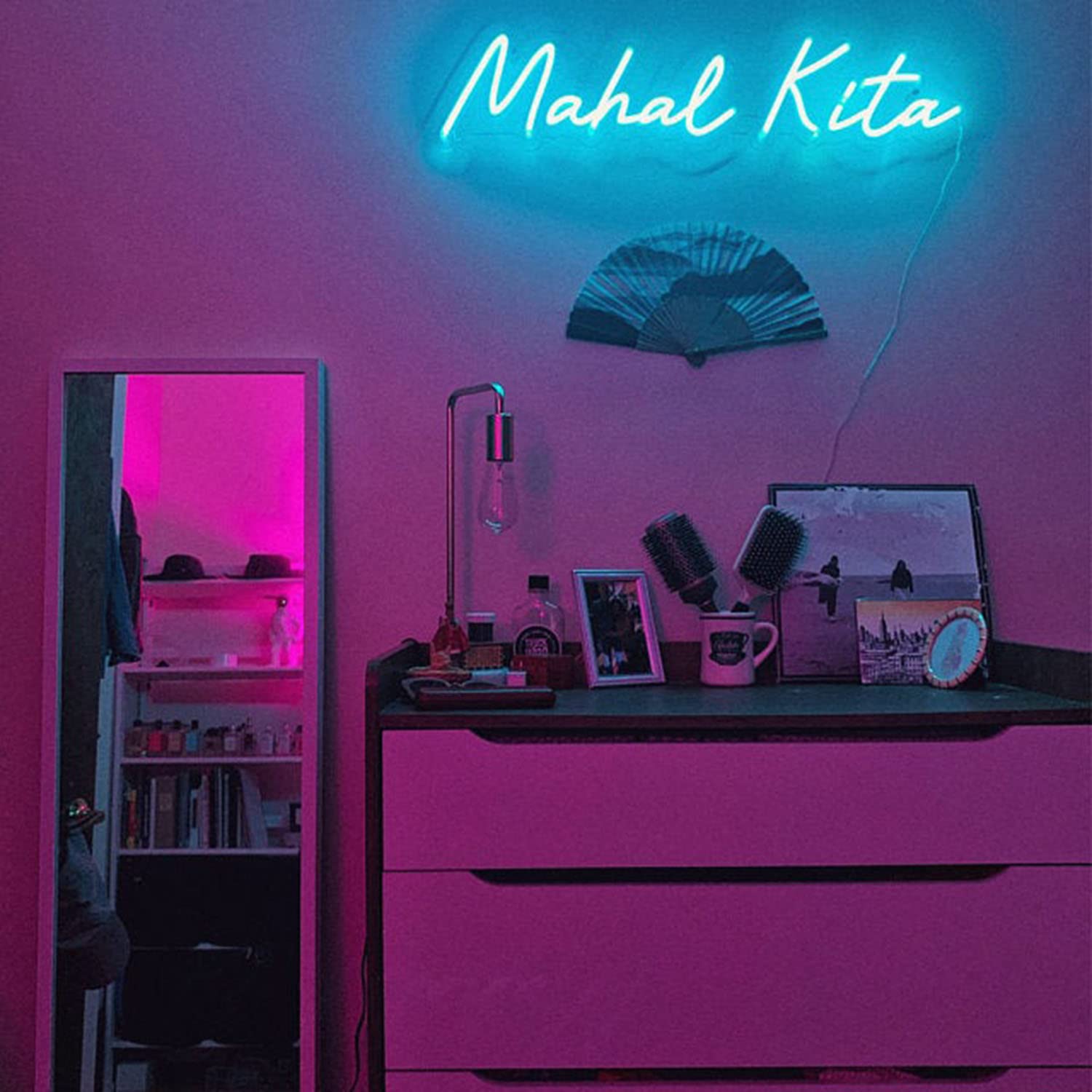 Custom LED Neon Signs - Personalized Wall Decor for Wedding, Birthday, Party, Bedroom, Bar & Office | 20