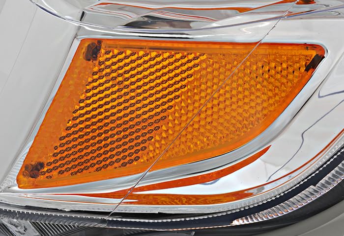 Toyota Echo Headlights Replacement Set - Compatible with 2003 2004 2005 Models - Halogen Driver & Passenger Side Lamps - Perfect for Night Driving & Auto Restoration Projects